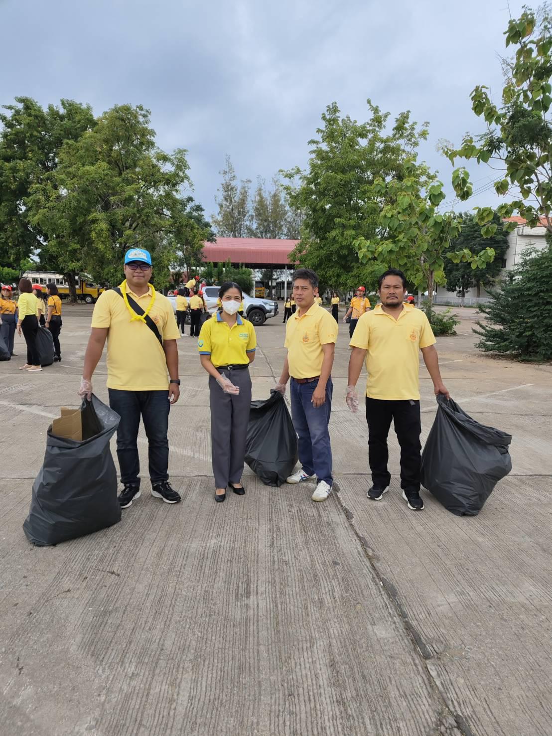 รูปภาพเข้าร่วมกิจกรรมออนไลน์ ของ ยุวธิดา  พรมสายใจ