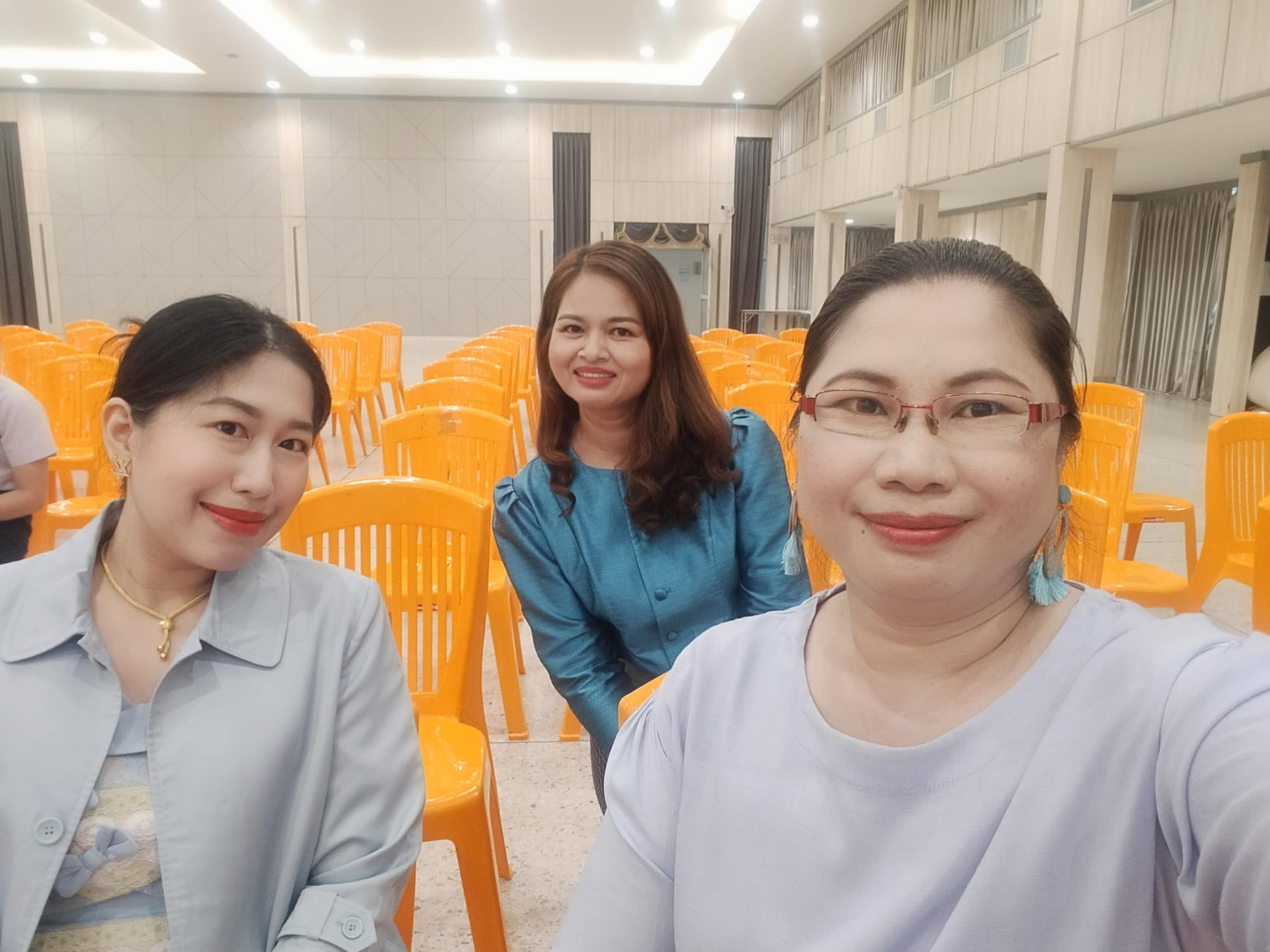 รูปภาพเข้าร่วมกิจกรรมออนไลน์ ของ ผู้ช่วยศาสตราจารย์อนุธิดา เพชรพิมูล รูปภาพเข้าร่วมกิจกรรมออนไลน์ ของ ผู้ช่วยศาสตราจารย์อนุธิดา เพชรพิมูล