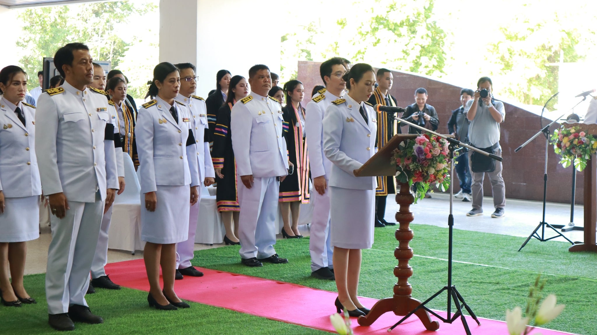 รูปภาพเข้าร่วมกิจกรรมออนไลน์ ของ ผู้ช่วยศาสตราจารย์กันต์กนิษฐ์ จูรัตน์ รูปภาพเข้าร่วมกิจกรรมออนไลน์ ของ ผู้ช่วยศาสตราจารย์กันต์กนิษฐ์ จูรัตน์