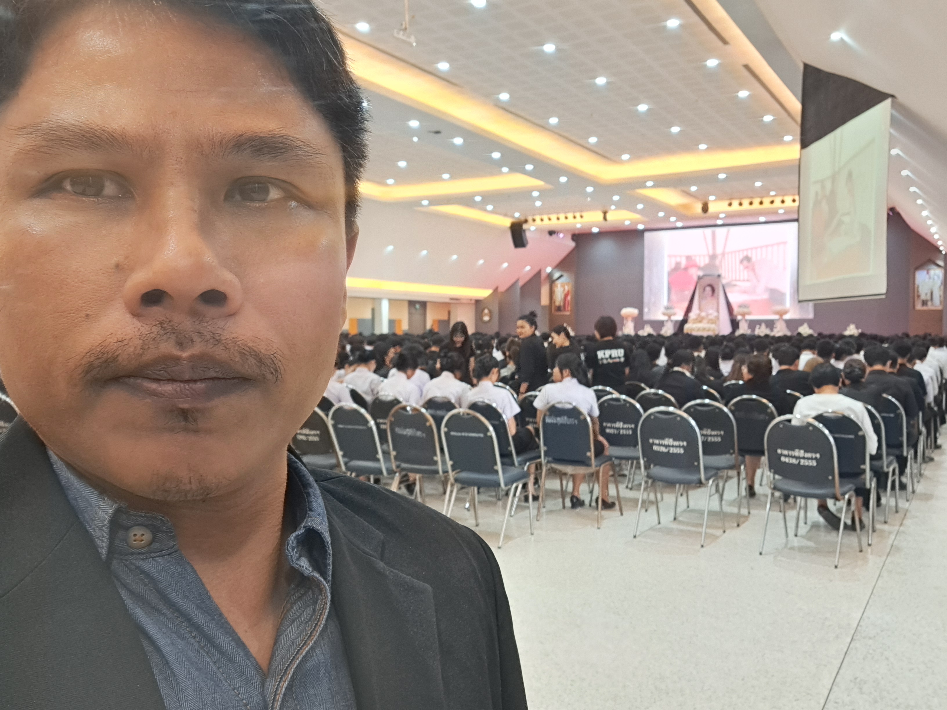 รูปภาพเข้าร่วมกิจกรรมออนไลน์ ของ วรวุฒิ. บุตรดี รูปภาพเข้าร่วมกิจกรรมออนไลน์ ของ วรวุฒิ. บุตรดี