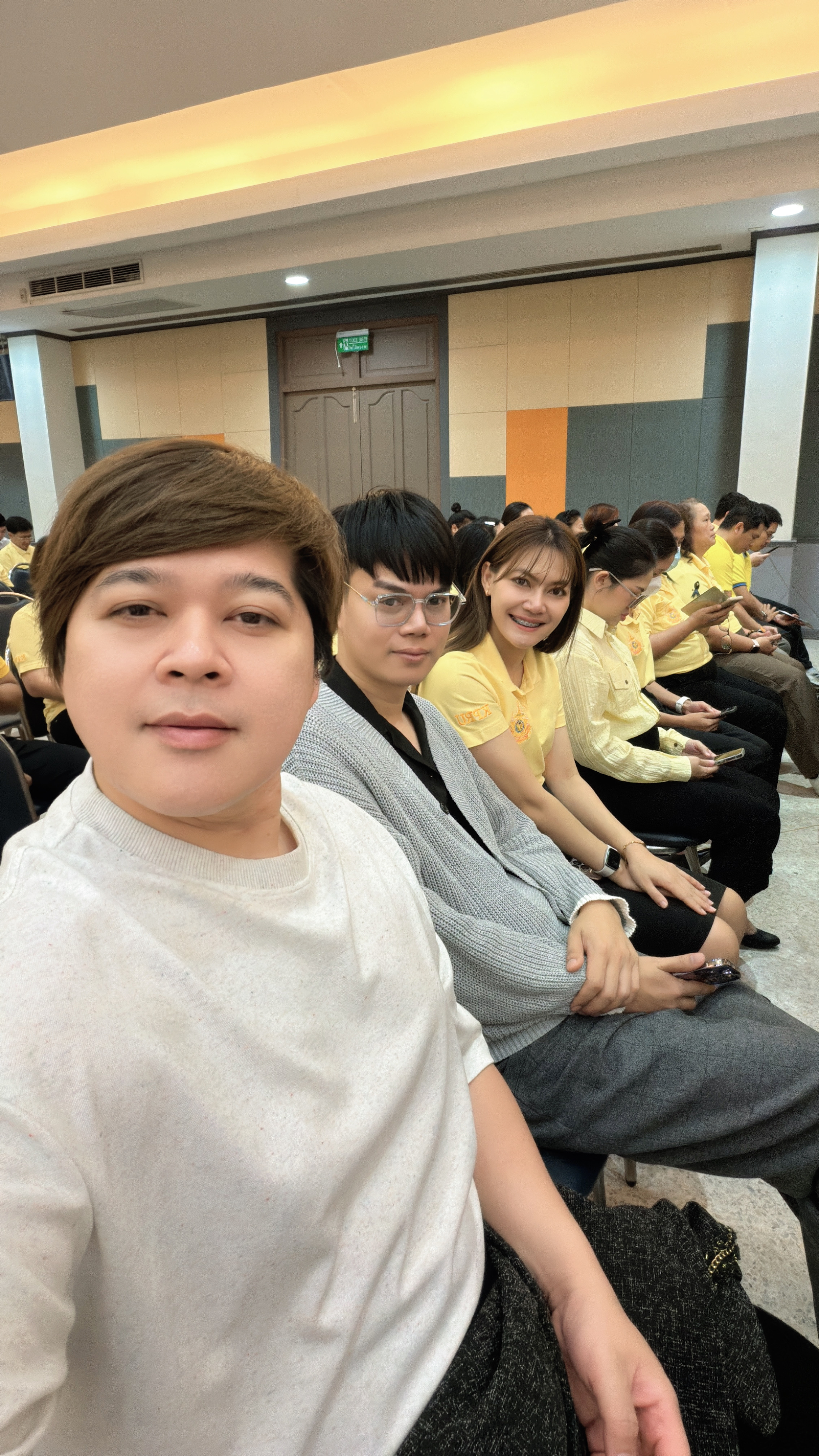 รูปภาพเข้าร่วมกิจกรรมออนไลน์ ของ ดร.ธนสิทธิ นิตยะประภา รูปภาพเข้าร่วมกิจกรรมออนไลน์ ของ ดร.ธนสิทธิ นิตยะประภา