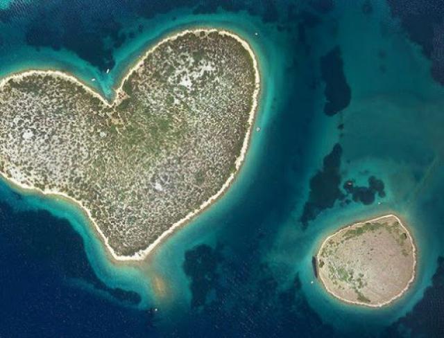 เกาะวาเลนไทน์ Valentine Island