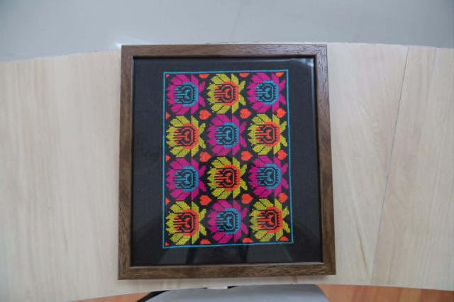 ลายดอกบัว 