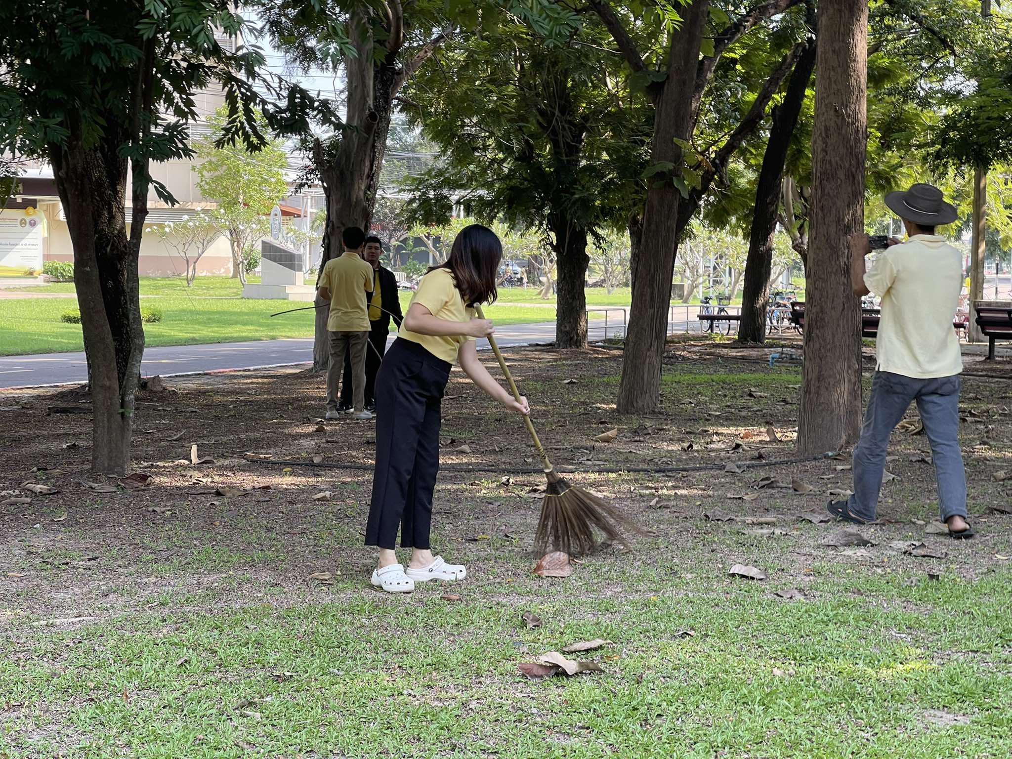 9. กิจกรรม Big Cleaning Day เนื่องในวันคล้ายวันสวรรคต พระบรมชนกาธิเบศร มหาภูมิพลอดุลยเดชมหาราช บรมนาถบพิตร ประจำปี 2567