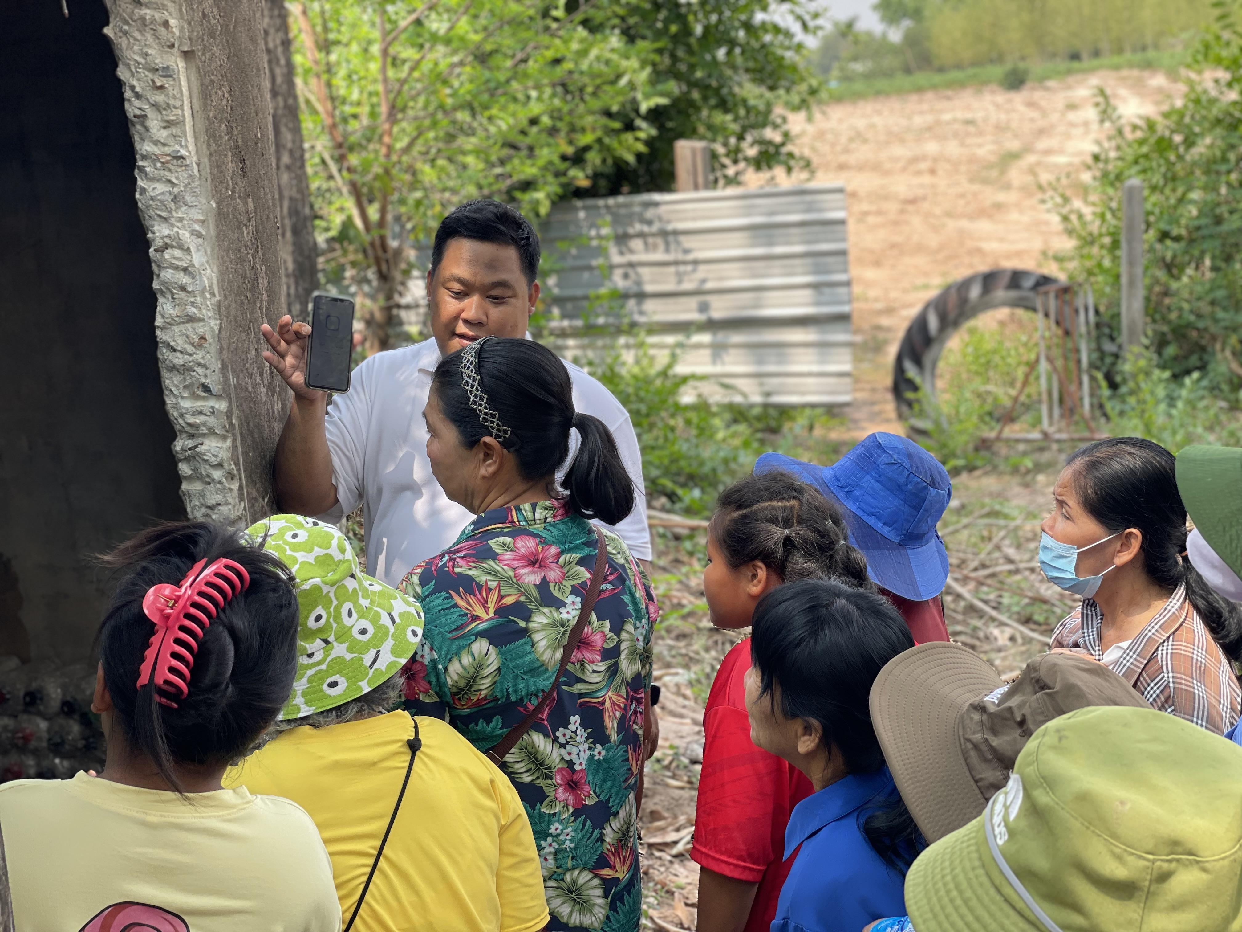 68. วันที่ 4 เมษายน 2568 เรื่อง การสร้างระบบอินเตอร์เน็ตของสรรพสิ่ง (IOT) สำหรับงานเกษตรอัจฉริยะ (Smart Farm) สำหรับประชาชนทั่วไป บ้านคลองพลู