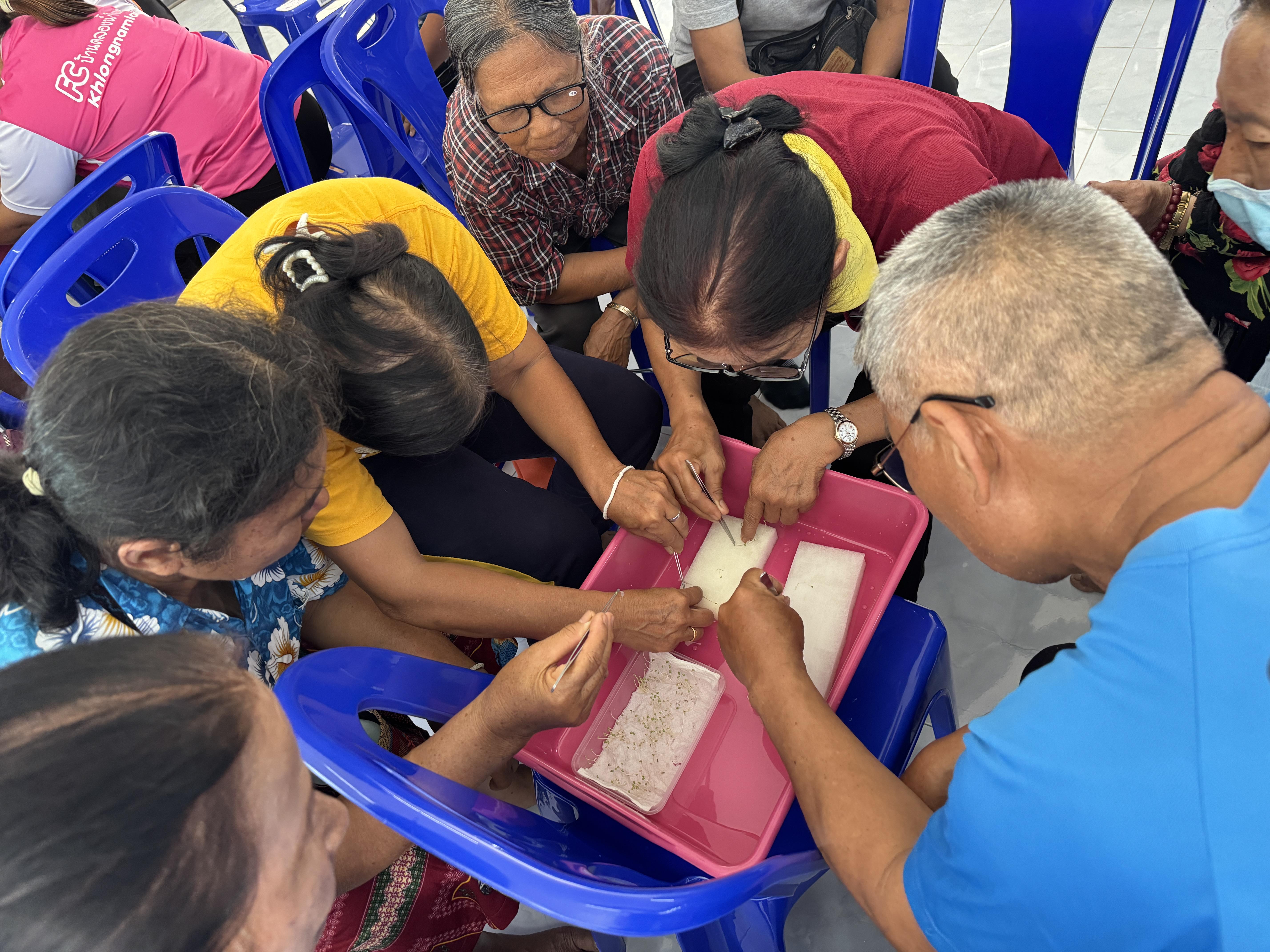 89. วันที่ 24 เมษายน 2568 เรื่อง การสร้างระบบอินเตอร์เน็ตของสรรพสิ่ง (IOT) สำหรับงานเกษตรอัจฉริยะ (Smart Farm) สำหรับประชาชนทั่วไป