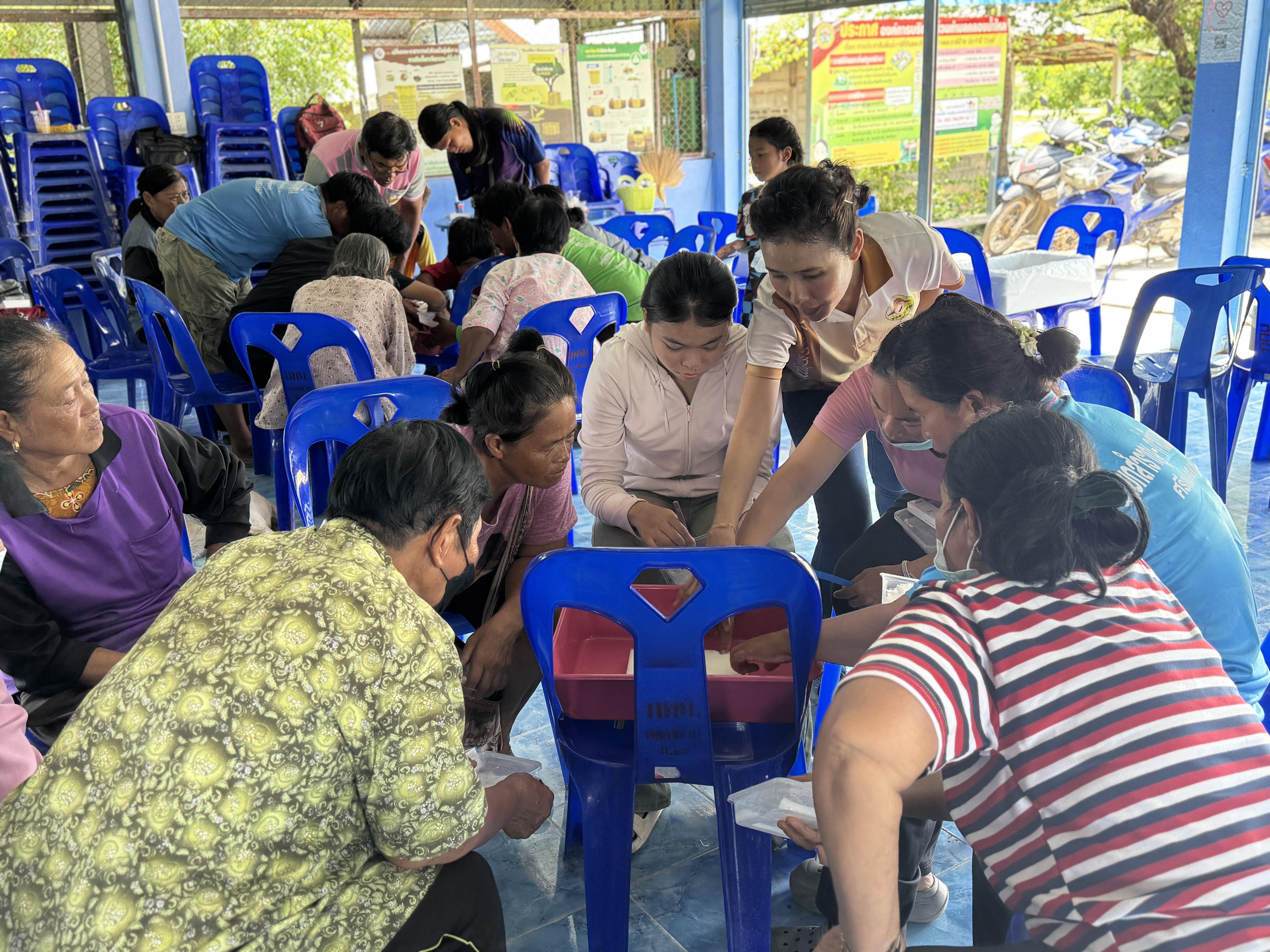 115. วันที่ 6 พฤษภาคม 2568 เรื่อง การสร้างระบบอินเตอร์เน็ตของสรรพสิ่ง (IOT) สำหรับงานเกษตรอัจฉริยะ (Smart Farm) สำหรับประชาชนทั่วไป บ้านคลองด้วน