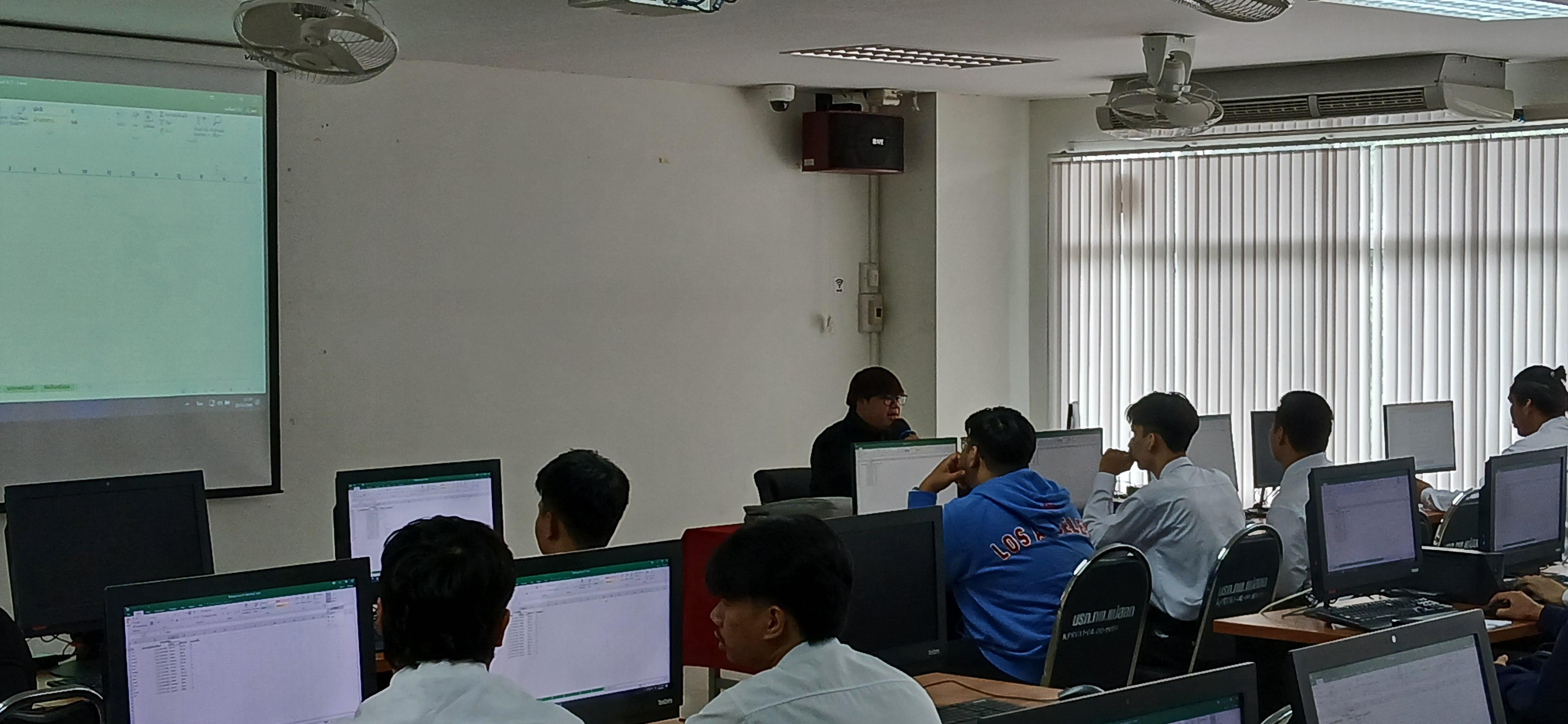 28. วันที่ 28 มิถุนายน  2568 กิจกรรมอบรมการพัฒนาทักษะด้านดิจิทัลและสอบ (IC3) สำหรับนักศึกษา แม่สอด