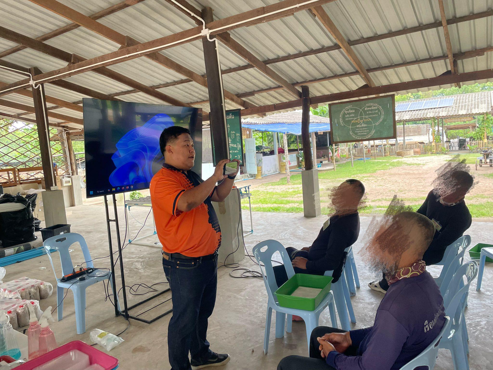 2. วันที่ 7 กรกฎาคม 2568 เรื่อง การสร้างระบบอินเตอร์เน็ตของสรรพสิ่ง (IOT) สำหรับงานเกษตรอัจฉริยะ (Smart Farm) สำหรับประชาชนทั่วไป เรือนจำกลางกำแพงเพชร