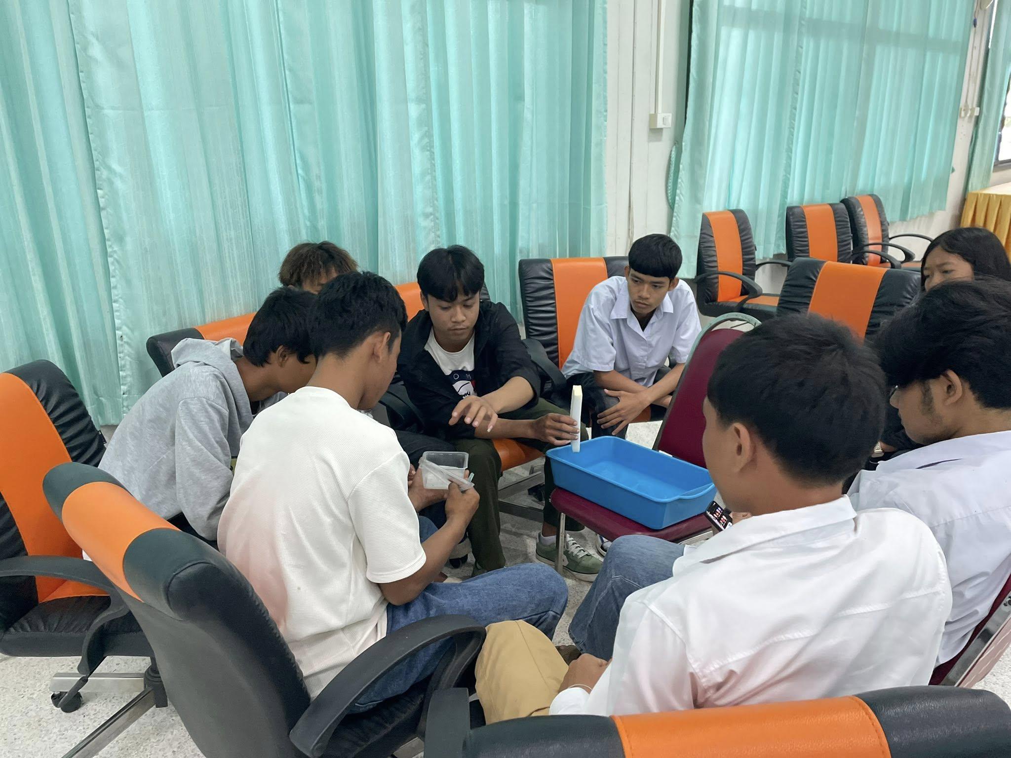 22. วันที่ 9 กรกฎาคม 2568 เรื่อง การสร้างระบบอินเตอร์เน็ตของสรรพสิ่ง (IOT) สำหรับงานเกษตรอัจฉริยะ (Smart Farm) สำหรับประชาชนทั่วไป ศูนย์ส่งเสริมการเรียนรู้อำเภอคลองลาน