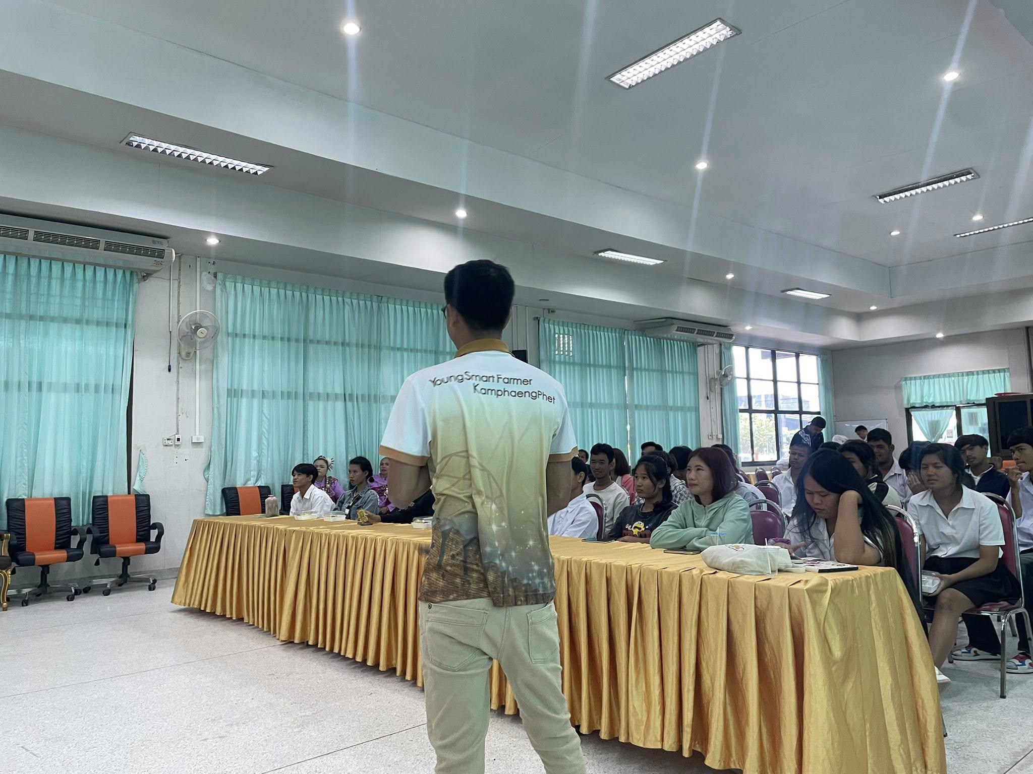 34. วันที่ 9 กรกฎาคม 2568 เรื่อง การสร้างระบบอินเตอร์เน็ตของสรรพสิ่ง (IOT) สำหรับงานเกษตรอัจฉริยะ (Smart Farm) สำหรับประชาชนทั่วไป ศูนย์ส่งเสริมการเรียนรู้อำเภอคลองลาน
