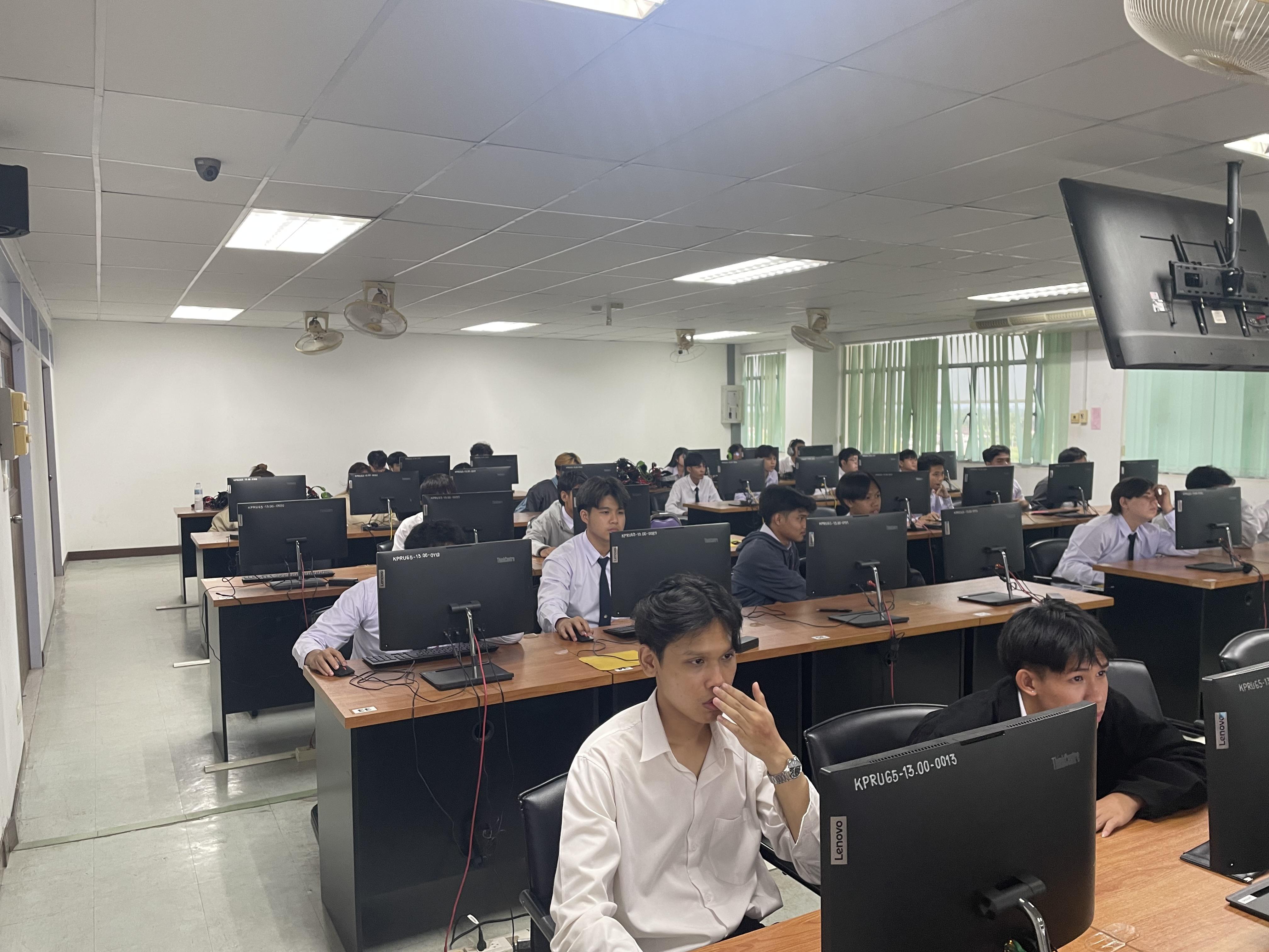 25. วันที่ 16 กรกฎาคม 2568 กิจกรรมอบรมการพัฒนาทักษะด้านดิจิทัลและสอบ (IC3) สำหรับนักศึกษา