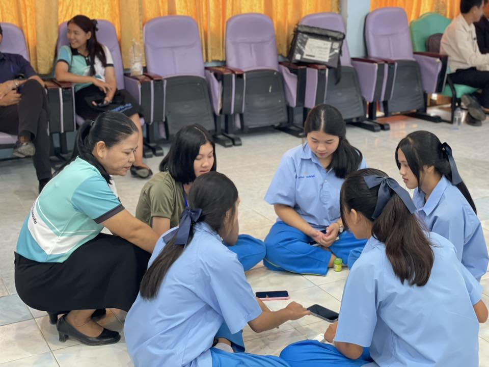 2. วันที่ 17 กรกฎาคม 2568 เรื่อง การสร้างระบบอินเตอร์เน็ตของสรรพสิ่ง (IOT) สำหรับงานเกษตรอัจฉริยะ (Smart Farm) สำหรับนักเรียน โรงเรียนคลองลานวิทยาคม