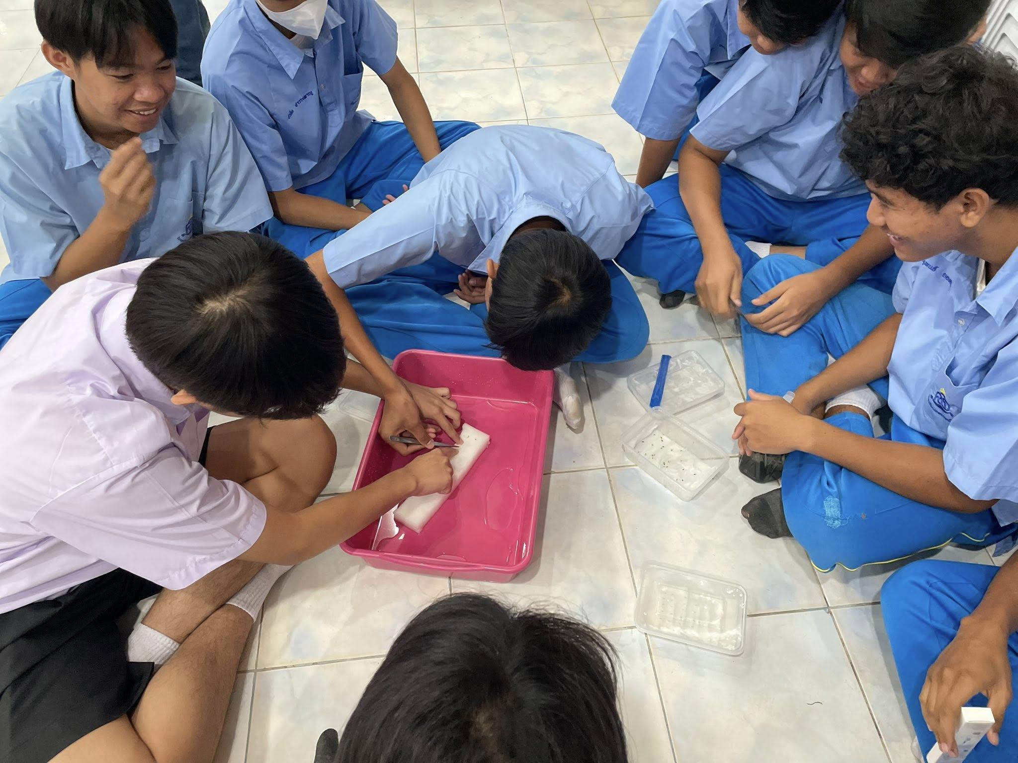 12. วันที่ 17 กรกฎาคม 2568 เรื่อง การสร้างระบบอินเตอร์เน็ตของสรรพสิ่ง (IOT) สำหรับงานเกษตรอัจฉริยะ (Smart Farm) สำหรับนักเรียน โรงเรียนคลองลานวิทยาคม