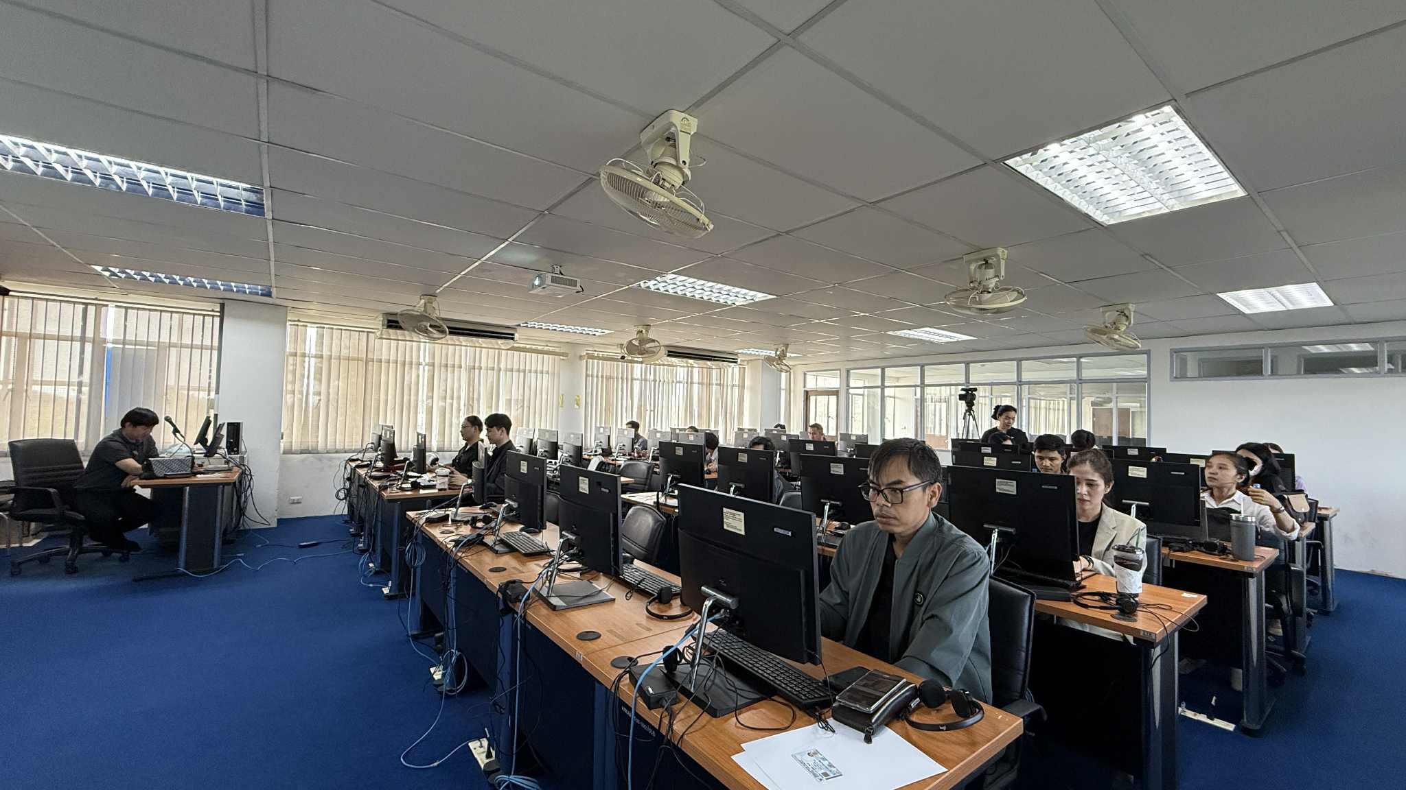 120. วันที่ 12 พฤศจิกายน 2568 อบรมเชิงปฏิบัติการ เรื่อง การจัดการเรียนการสอนผ่านระบบ KPRU MOOC และการใช้งานระบบคลังหน่วยกิต