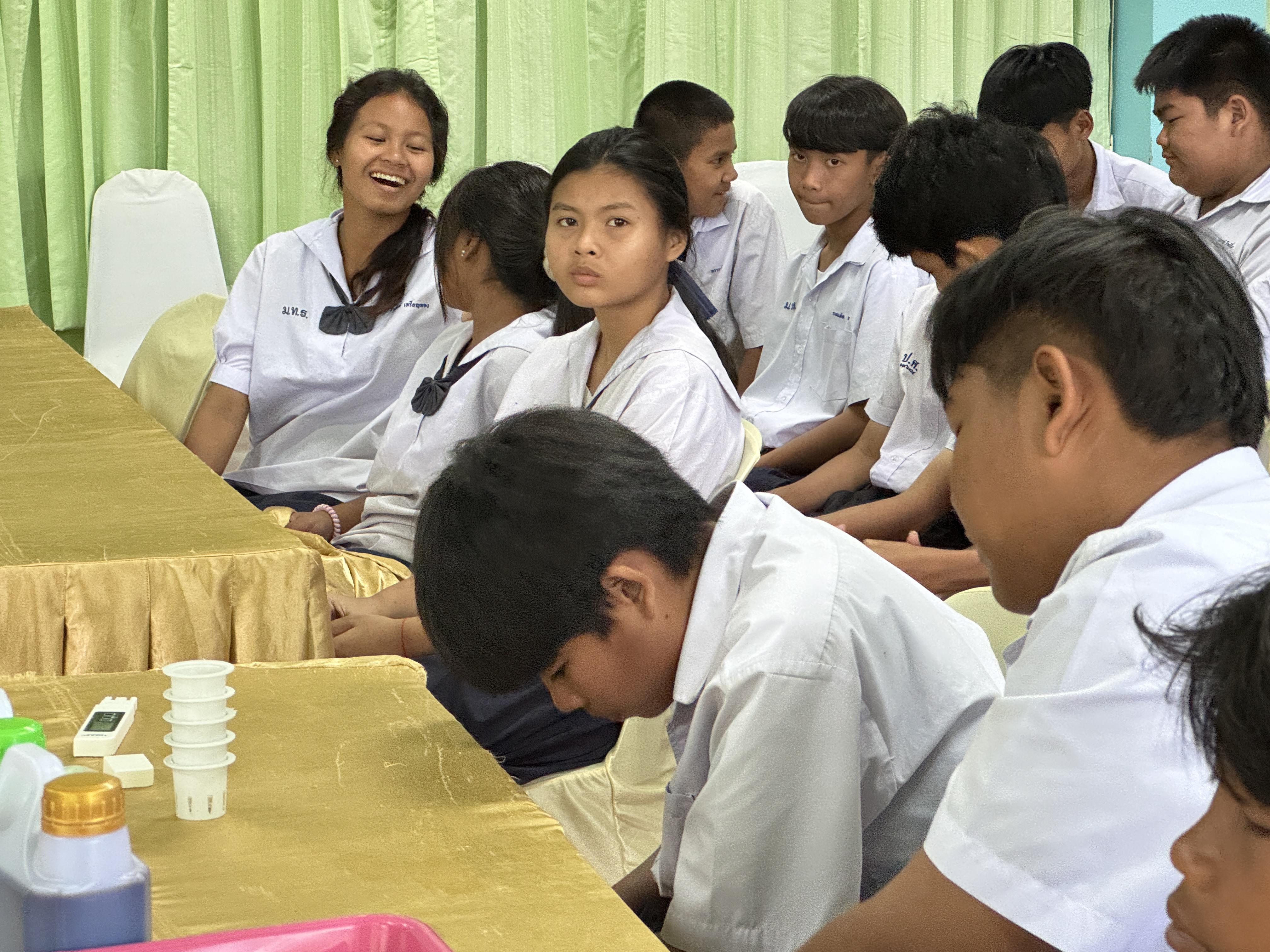 45. วันที่ 28 กุมภาพันธ์ 2569  เรื่อง การสร้างระบบอินเตอร์เน็ตของสรรพสิ่ง (IOT) สำหรับงานเกษตรอัจฉริยะ (Smart Farm) สำหรับนักเรียน รร.ท่าพุทรา