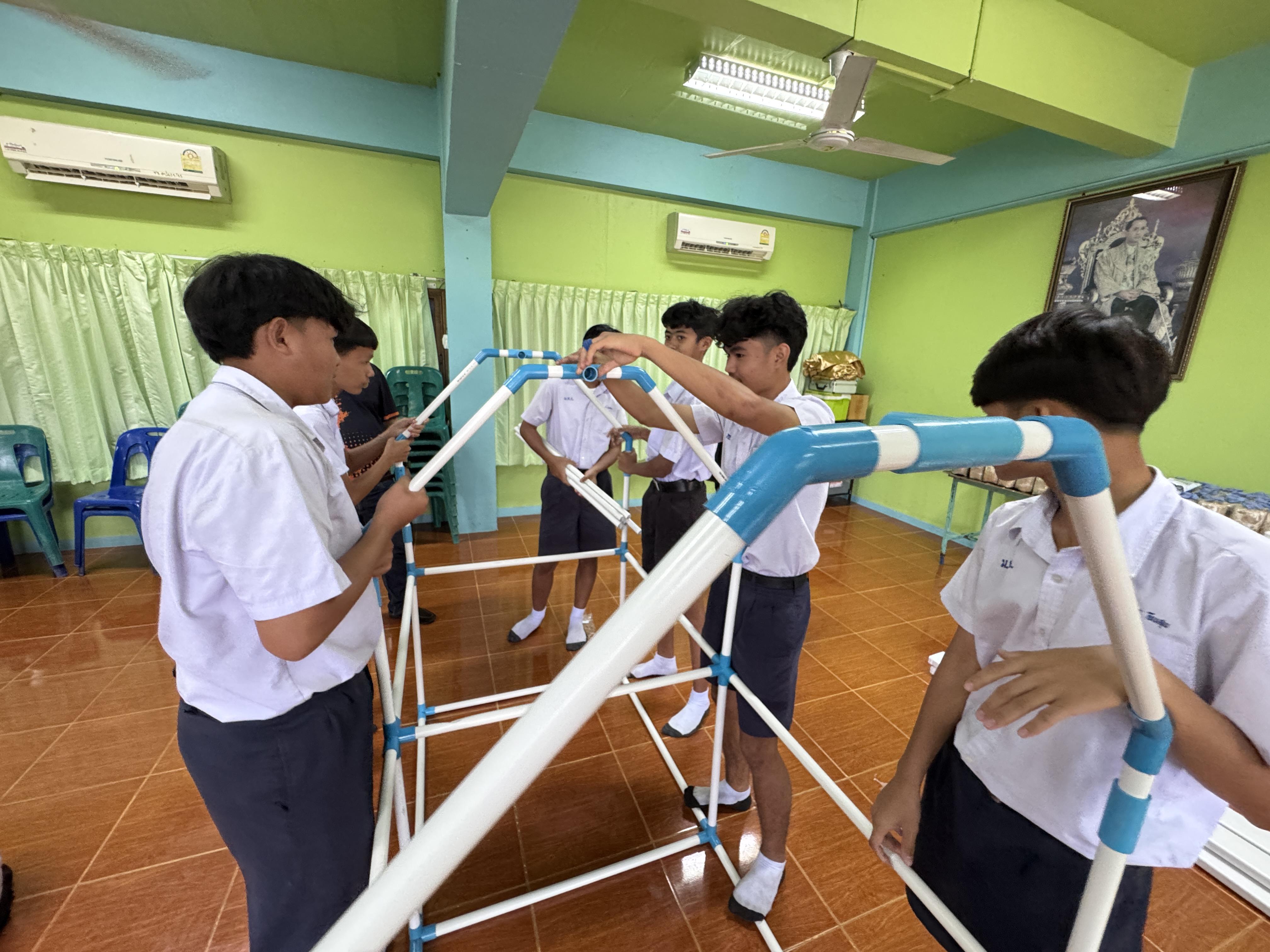 86. วันที่ 28 กุมภาพันธ์ 2569  เรื่อง การสร้างระบบอินเตอร์เน็ตของสรรพสิ่ง (IOT) สำหรับงานเกษตรอัจฉริยะ (Smart Farm) สำหรับนักเรียน รร.ท่าพุทรา