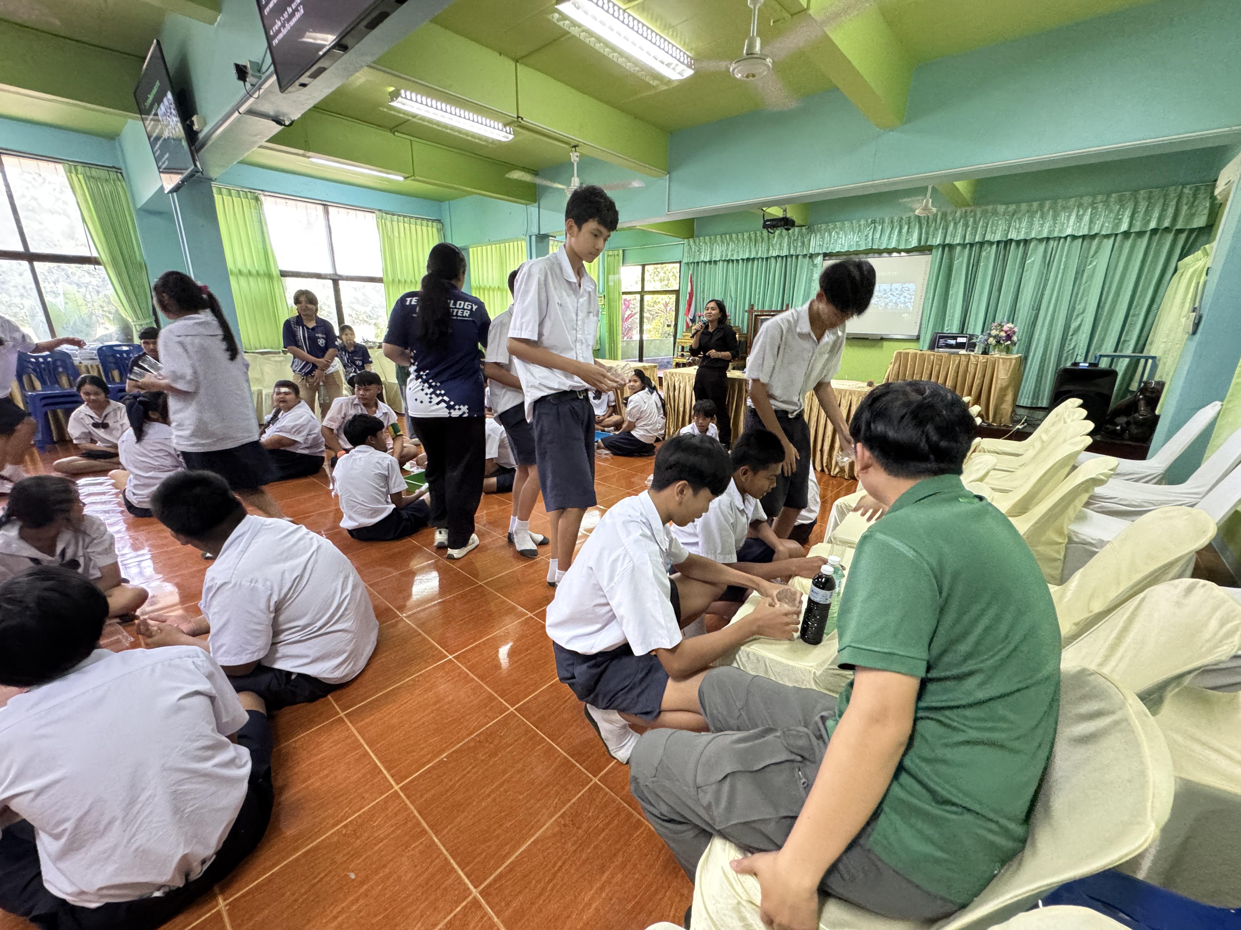 88. วันที่ 28 กุมภาพันธ์ 2569  เรื่อง การสร้างระบบอินเตอร์เน็ตของสรรพสิ่ง (IOT) สำหรับงานเกษตรอัจฉริยะ (Smart Farm) สำหรับนักเรียน รร.ท่าพุทรา