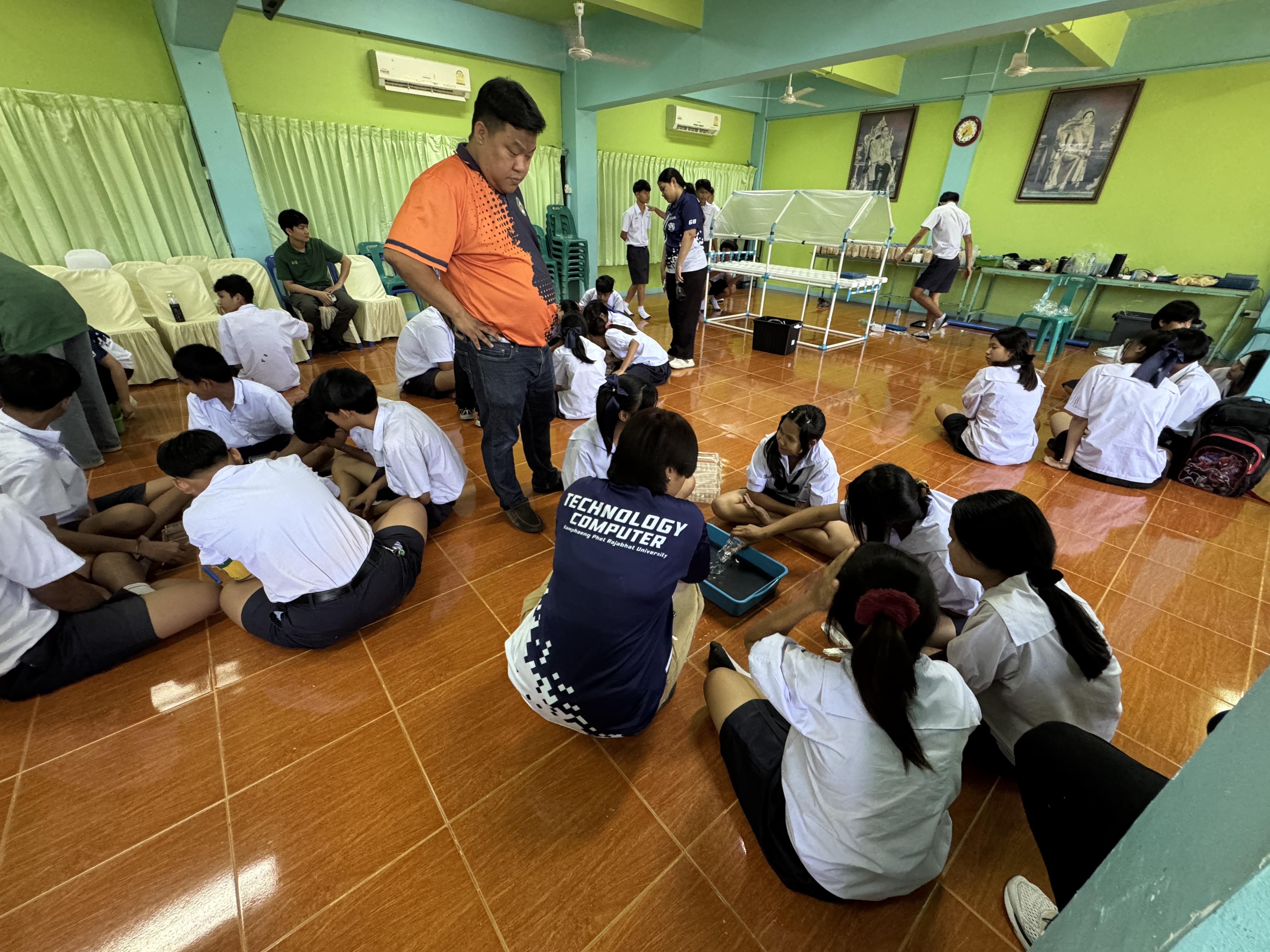 94. วันที่ 28 กุมภาพันธ์ 2569  เรื่อง การสร้างระบบอินเตอร์เน็ตของสรรพสิ่ง (IOT) สำหรับงานเกษตรอัจฉริยะ (Smart Farm) สำหรับนักเรียน รร.ท่าพุทรา