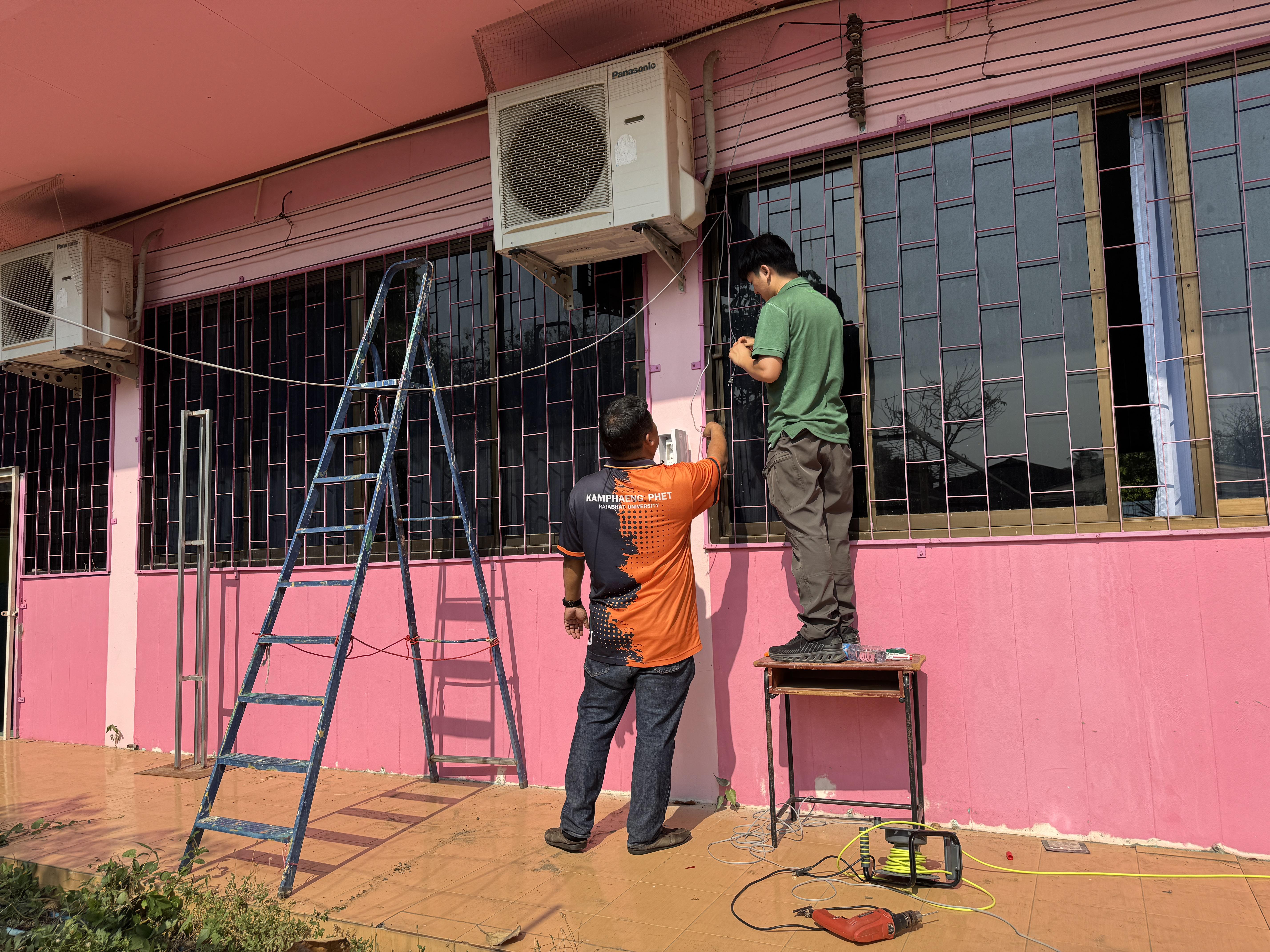 119. วันที่ 28 กุมภาพันธ์ 2569  เรื่อง การสร้างระบบอินเตอร์เน็ตของสรรพสิ่ง (IOT) สำหรับงานเกษตรอัจฉริยะ (Smart Farm) สำหรับนักเรียน รร.ท่าพุทรา