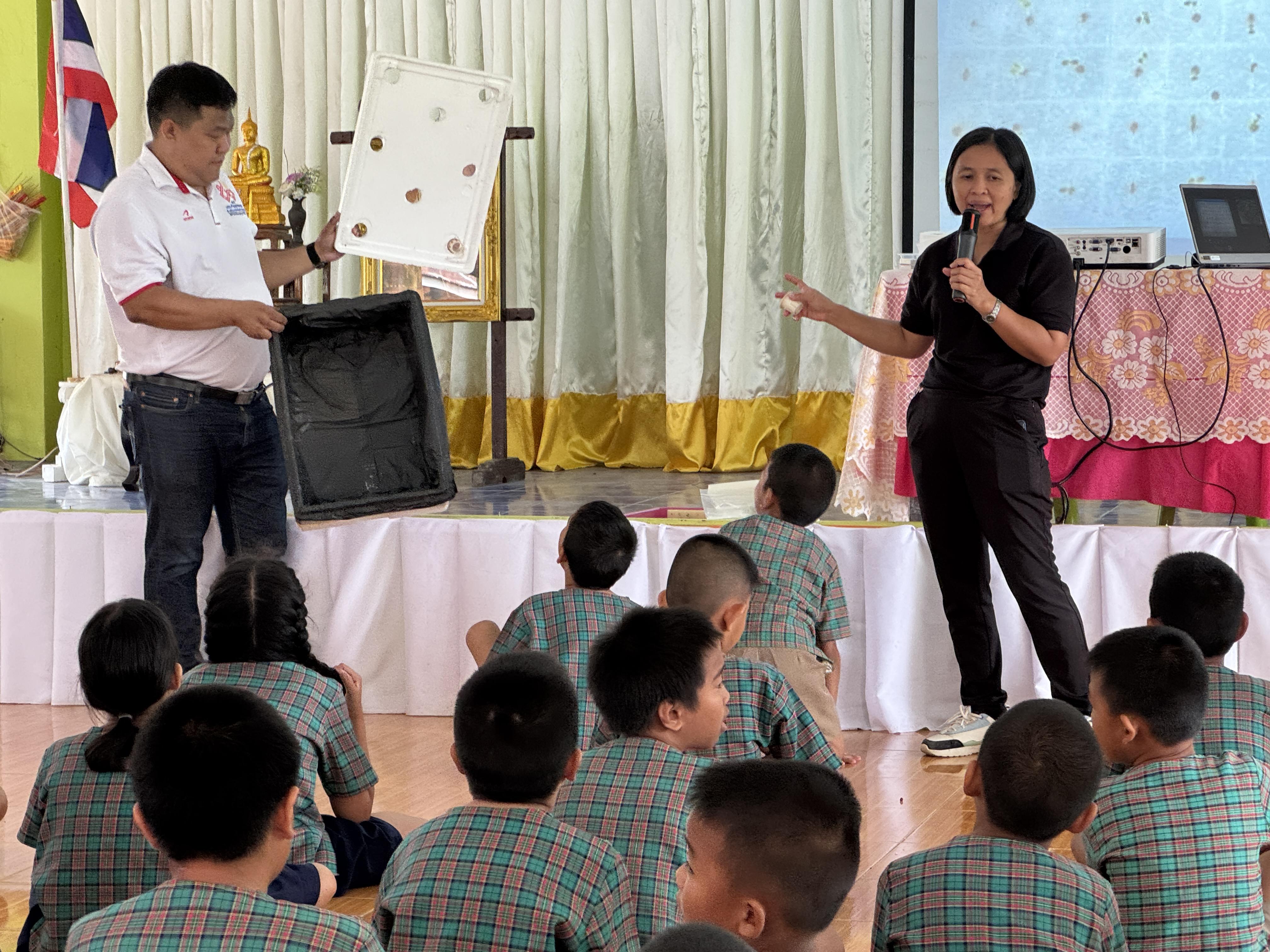 41. วันที่ 1 มีนาคม 2569 เรื่อง การสร้างระบบอินเตอร์เน็ตของสรรพสิ่ง (IOT) สำหรับงานเกษตรอัจฉริยะ (Smart Farm) สำหรับนักเรียน รร.วัดคลองเจริญ