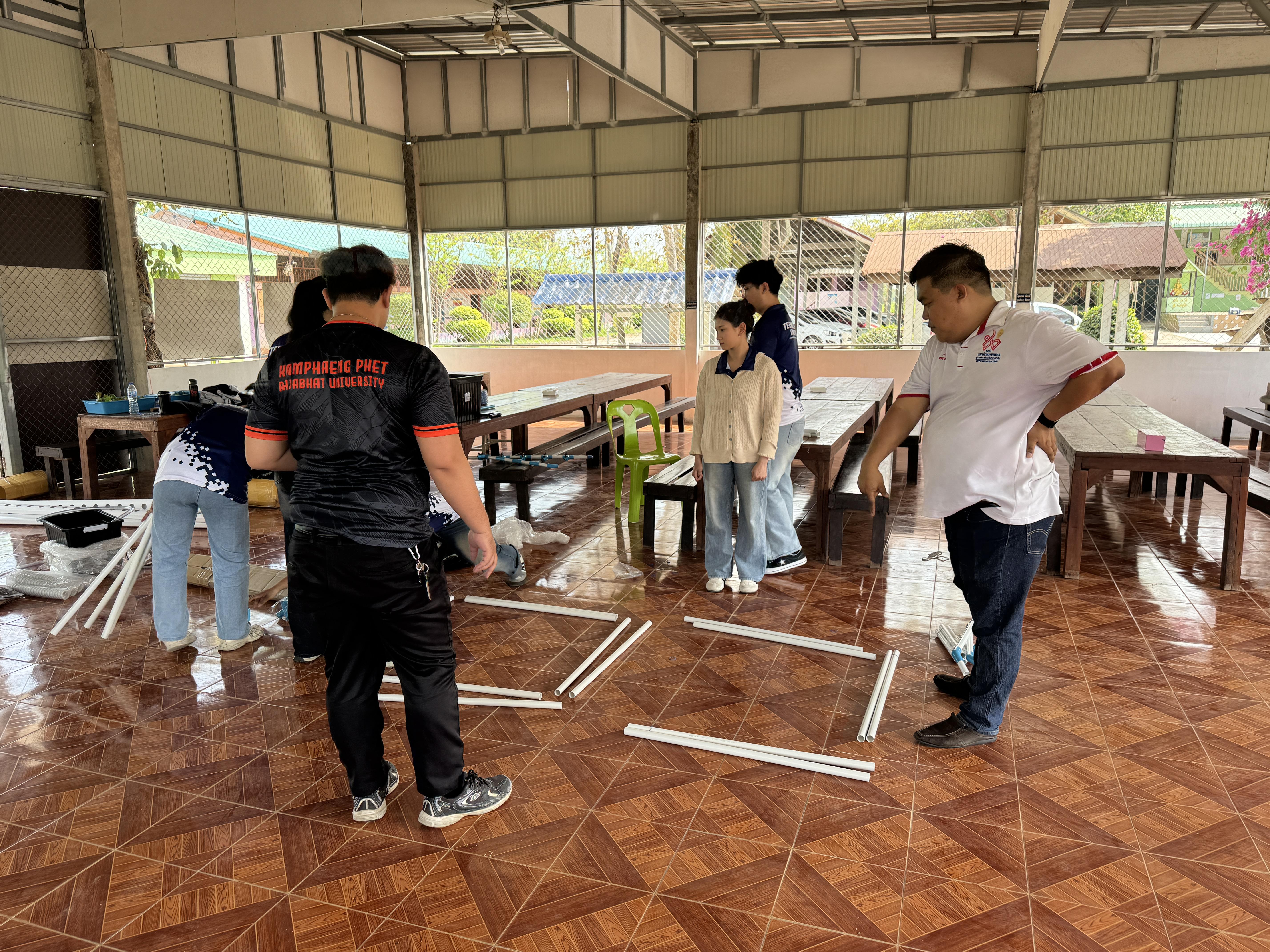 94. วันที่ 1 มีนาคม 2569 เรื่อง การสร้างระบบอินเตอร์เน็ตของสรรพสิ่ง (IOT) สำหรับงานเกษตรอัจฉริยะ (Smart Farm) สำหรับนักเรียน รร.วัดคลองเจริญ