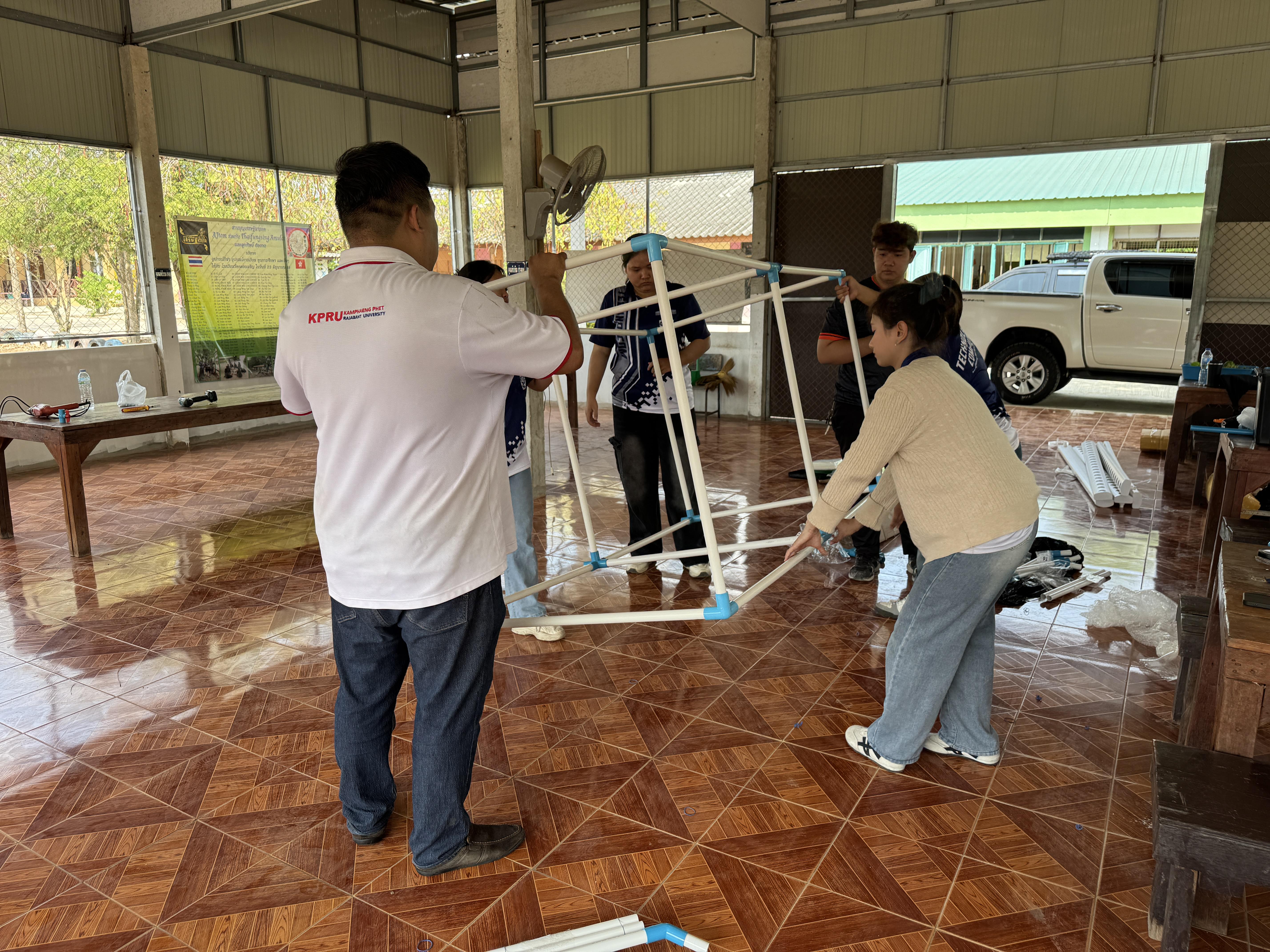 102. วันที่ 1 มีนาคม 2569 เรื่อง การสร้างระบบอินเตอร์เน็ตของสรรพสิ่ง (IOT) สำหรับงานเกษตรอัจฉริยะ (Smart Farm) สำหรับนักเรียน รร.วัดคลองเจริญ