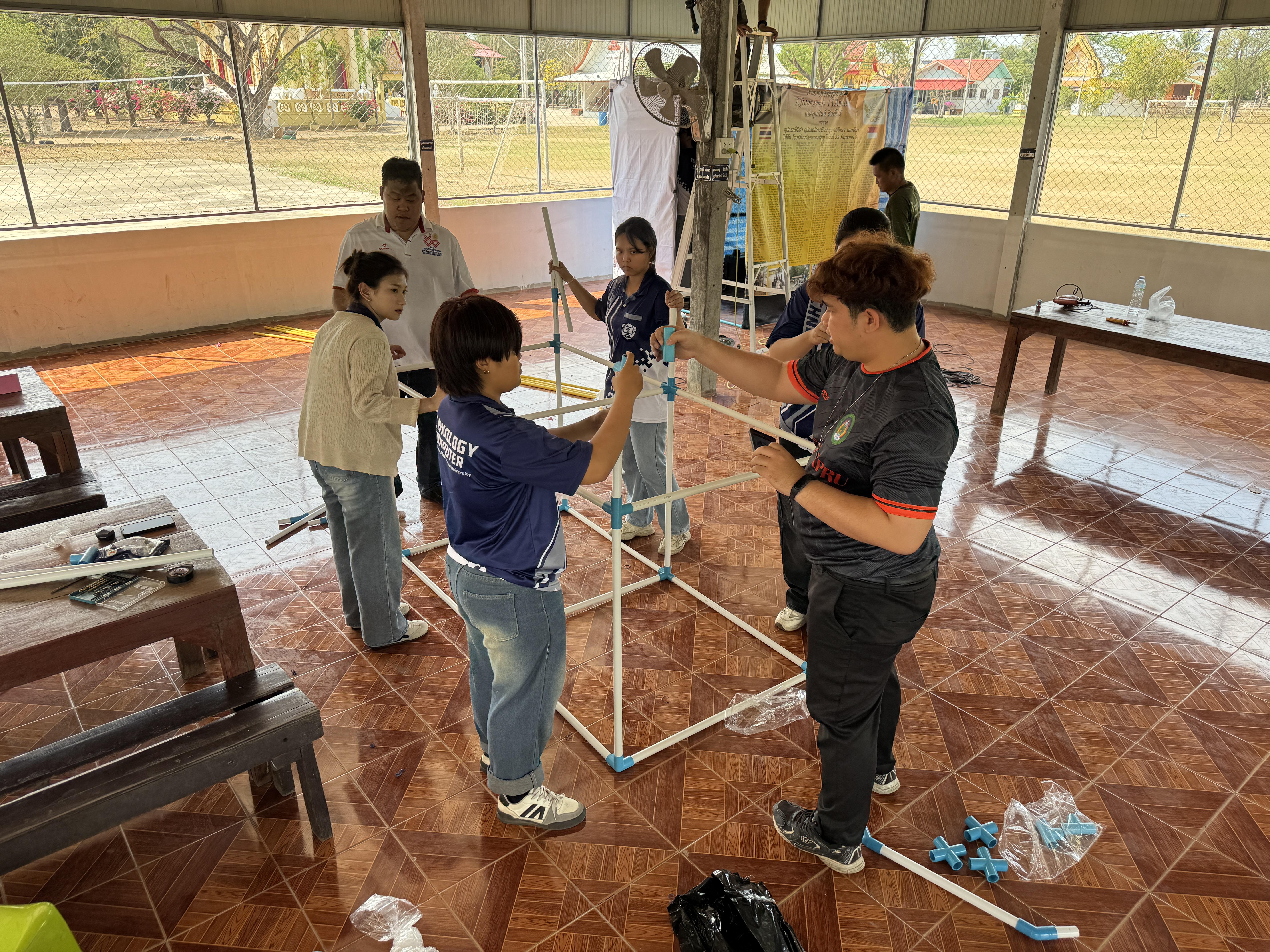 108. วันที่ 1 มีนาคม 2569 เรื่อง การสร้างระบบอินเตอร์เน็ตของสรรพสิ่ง (IOT) สำหรับงานเกษตรอัจฉริยะ (Smart Farm) สำหรับนักเรียน รร.วัดคลองเจริญ