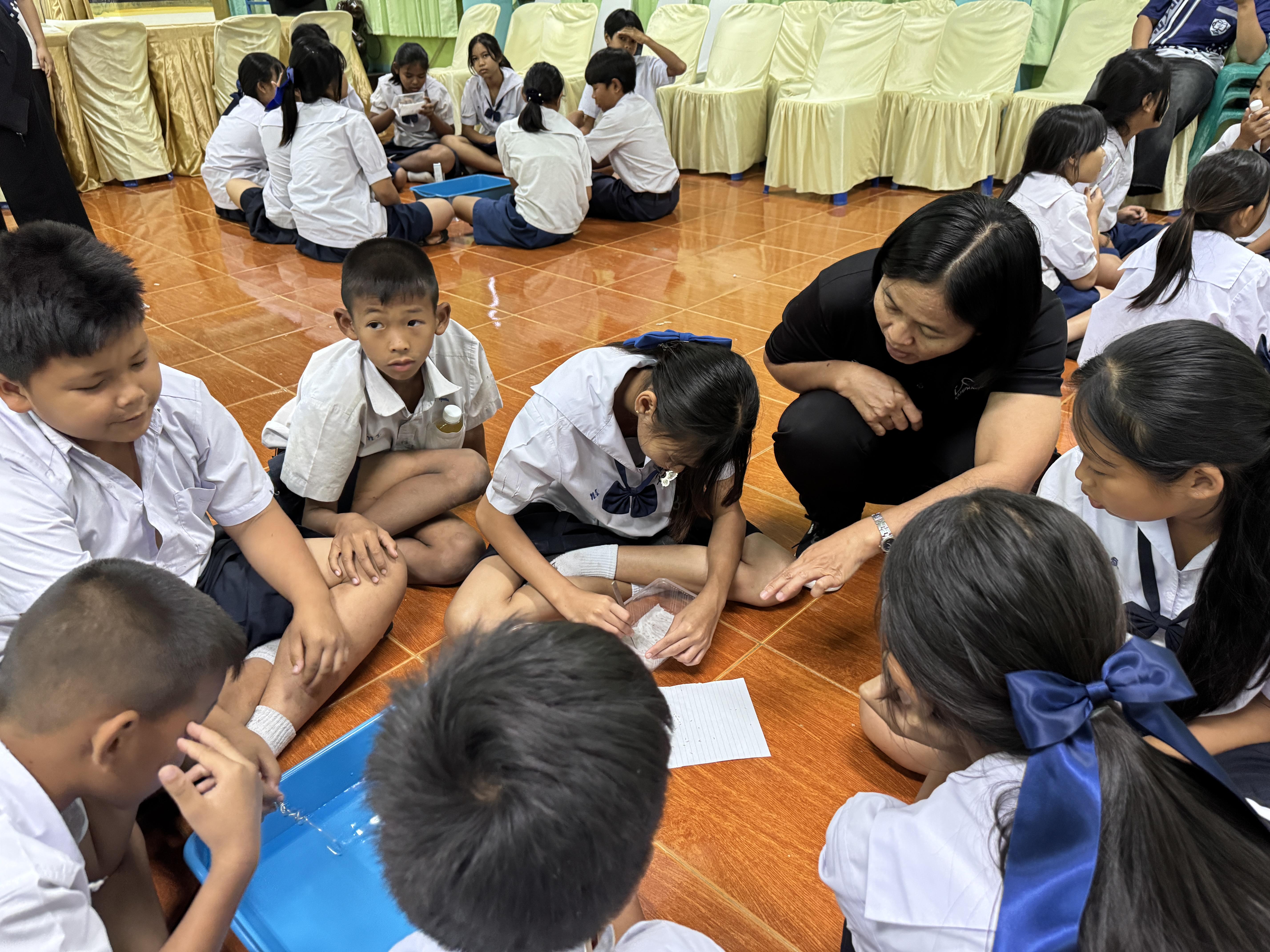43. วันที่ 15 มีนาคม 2569 เรื่อง การสร้างระบบอินเตอร์เน็ตของสรรพสิ่ง (IOT) สำหรับงานเกษตรอัจฉริยะ (Smart Farm) สำหรับนักเรียน รร.ท่าพุทรา และโรงเรียนคลองแขยง