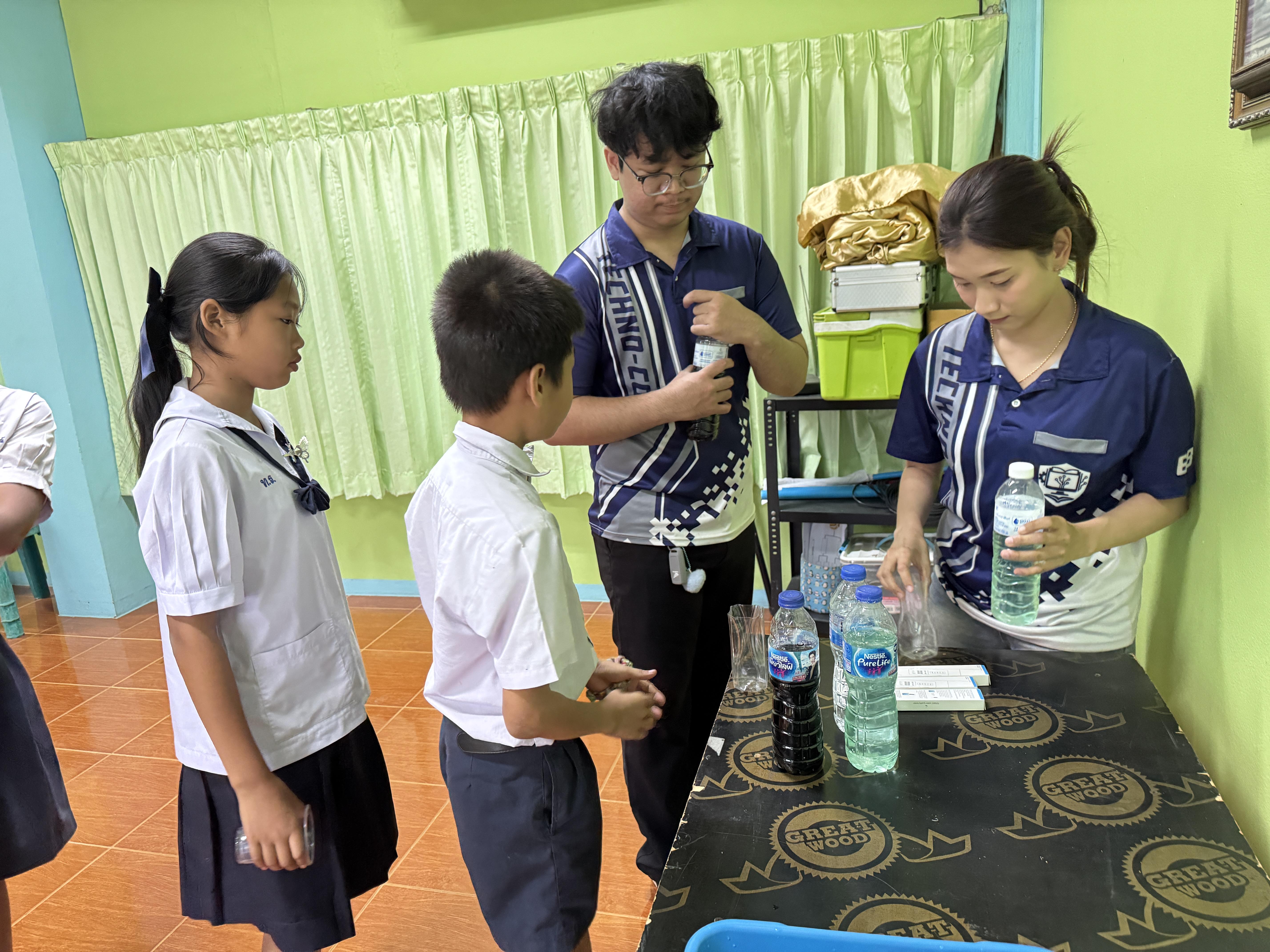 51. วันที่ 15 มีนาคม 2569 เรื่อง การสร้างระบบอินเตอร์เน็ตของสรรพสิ่ง (IOT) สำหรับงานเกษตรอัจฉริยะ (Smart Farm) สำหรับนักเรียน รร.ท่าพุทรา และโรงเรียนคลองแขยง