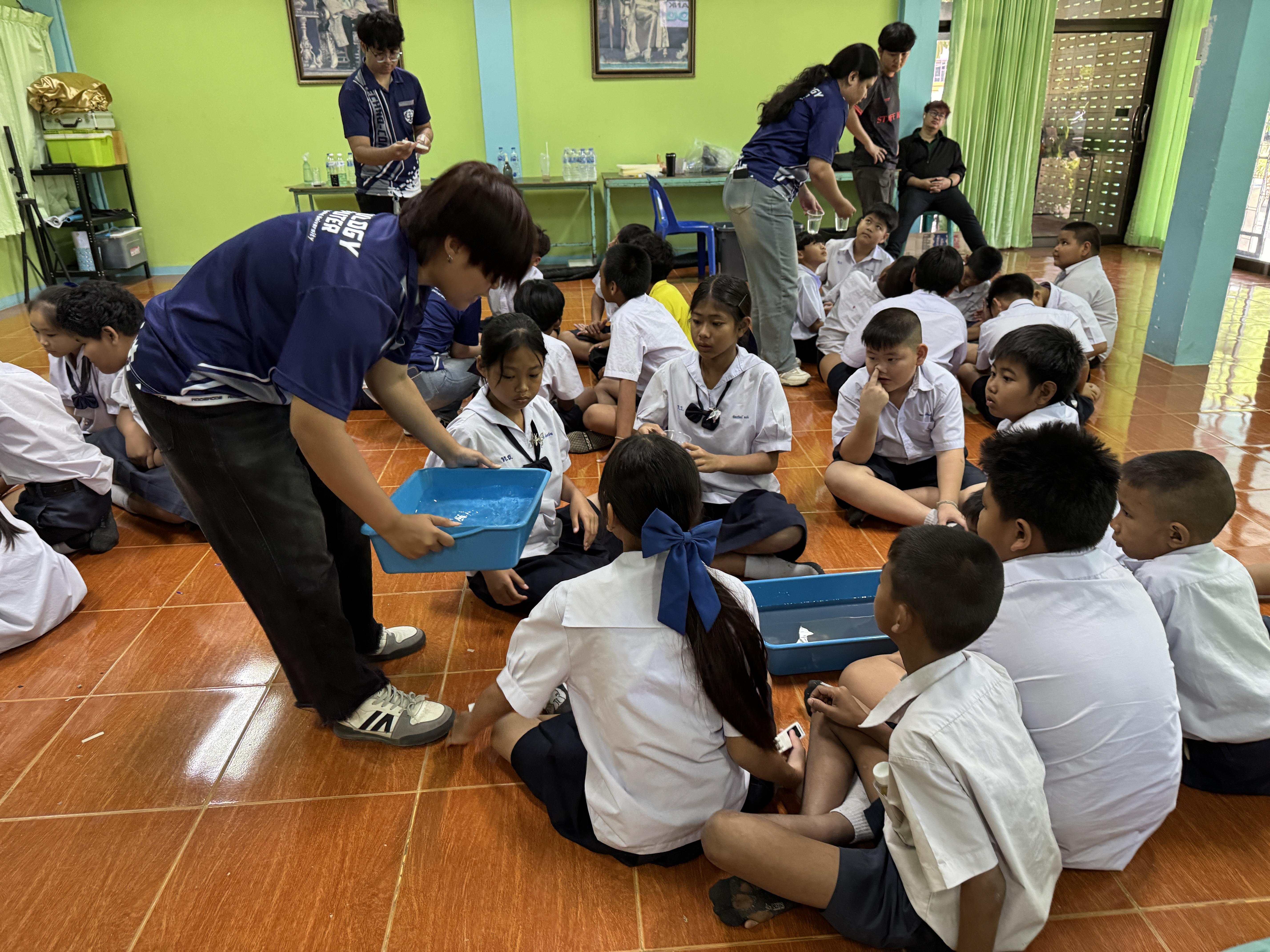 58. วันที่ 15 มีนาคม 2569 เรื่อง การสร้างระบบอินเตอร์เน็ตของสรรพสิ่ง (IOT) สำหรับงานเกษตรอัจฉริยะ (Smart Farm) สำหรับนักเรียน รร.ท่าพุทรา และโรงเรียนคลองแขยง
