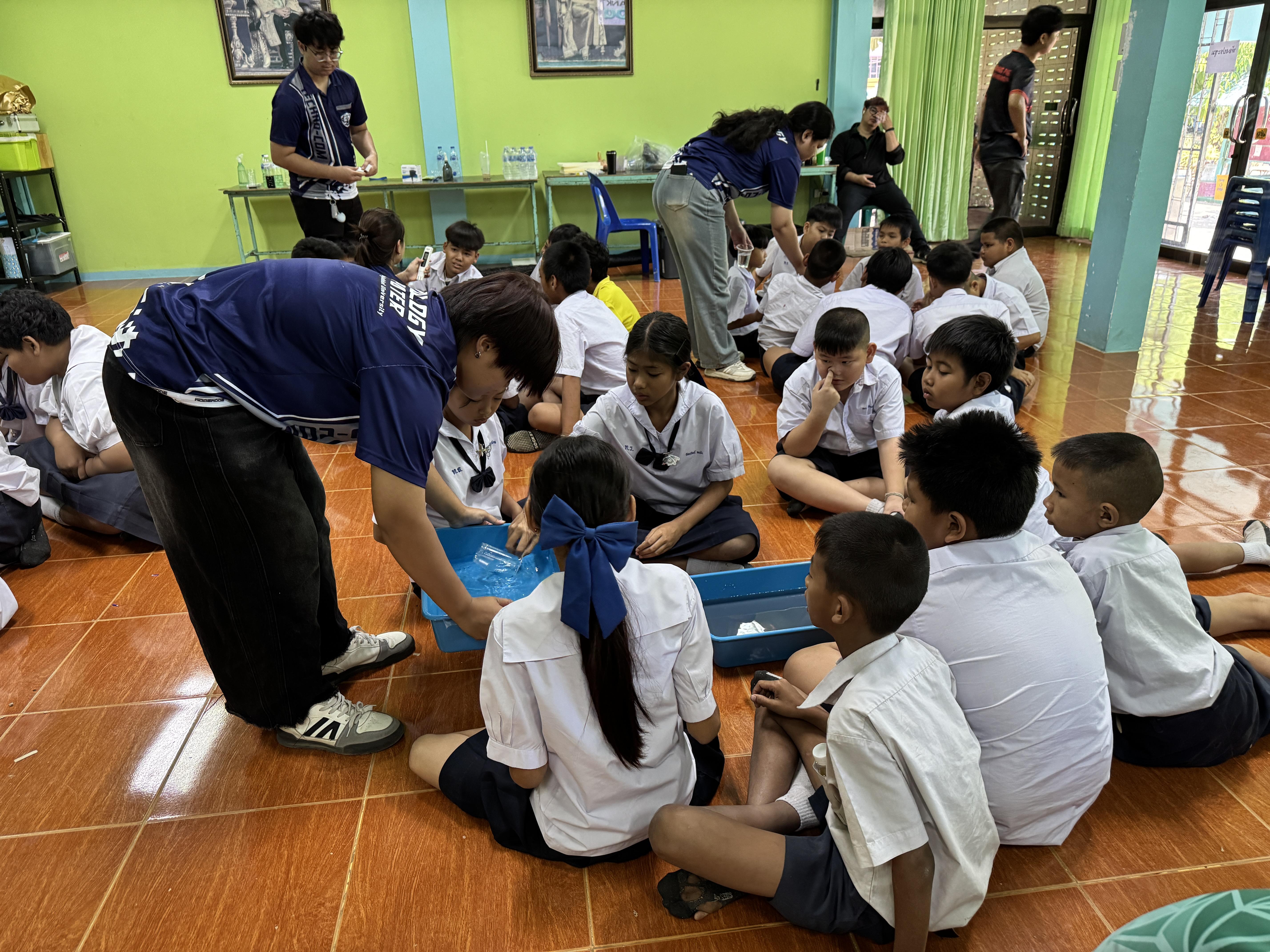 59. วันที่ 15 มีนาคม 2569 เรื่อง การสร้างระบบอินเตอร์เน็ตของสรรพสิ่ง (IOT) สำหรับงานเกษตรอัจฉริยะ (Smart Farm) สำหรับนักเรียน รร.ท่าพุทรา และโรงเรียนคลองแขยง