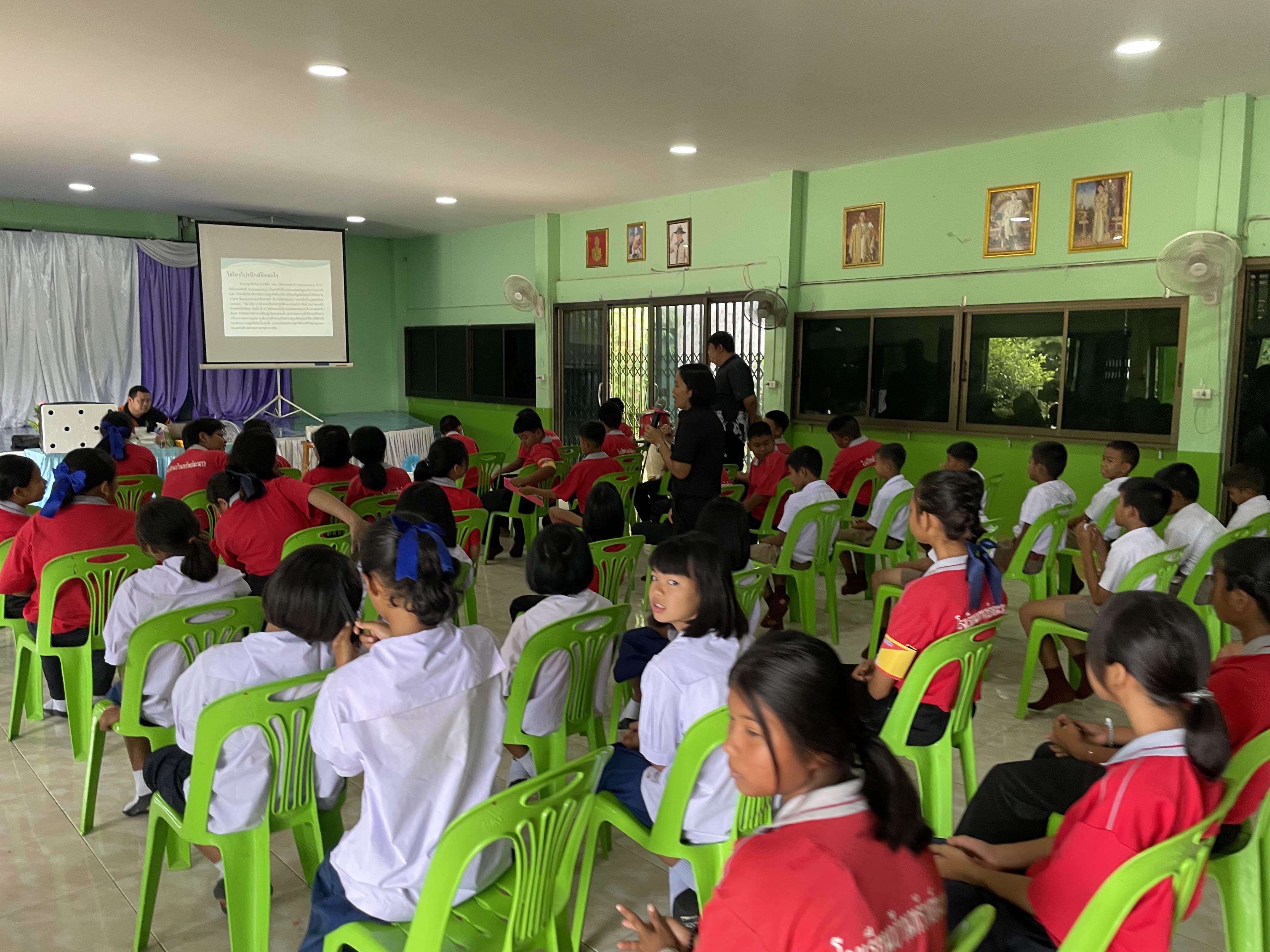 23. วันที่ 16 กรกฎาคม 2569 เรื่อง การประยุกต์ใช้ AI สำหรับงานเกษตรอัจฉริยะ (Smart Farm) สำหรับประชาชนทุกช่วงวัย สำหรับนักเรียน ณ รร.บ้านทรัพย์มะนาว