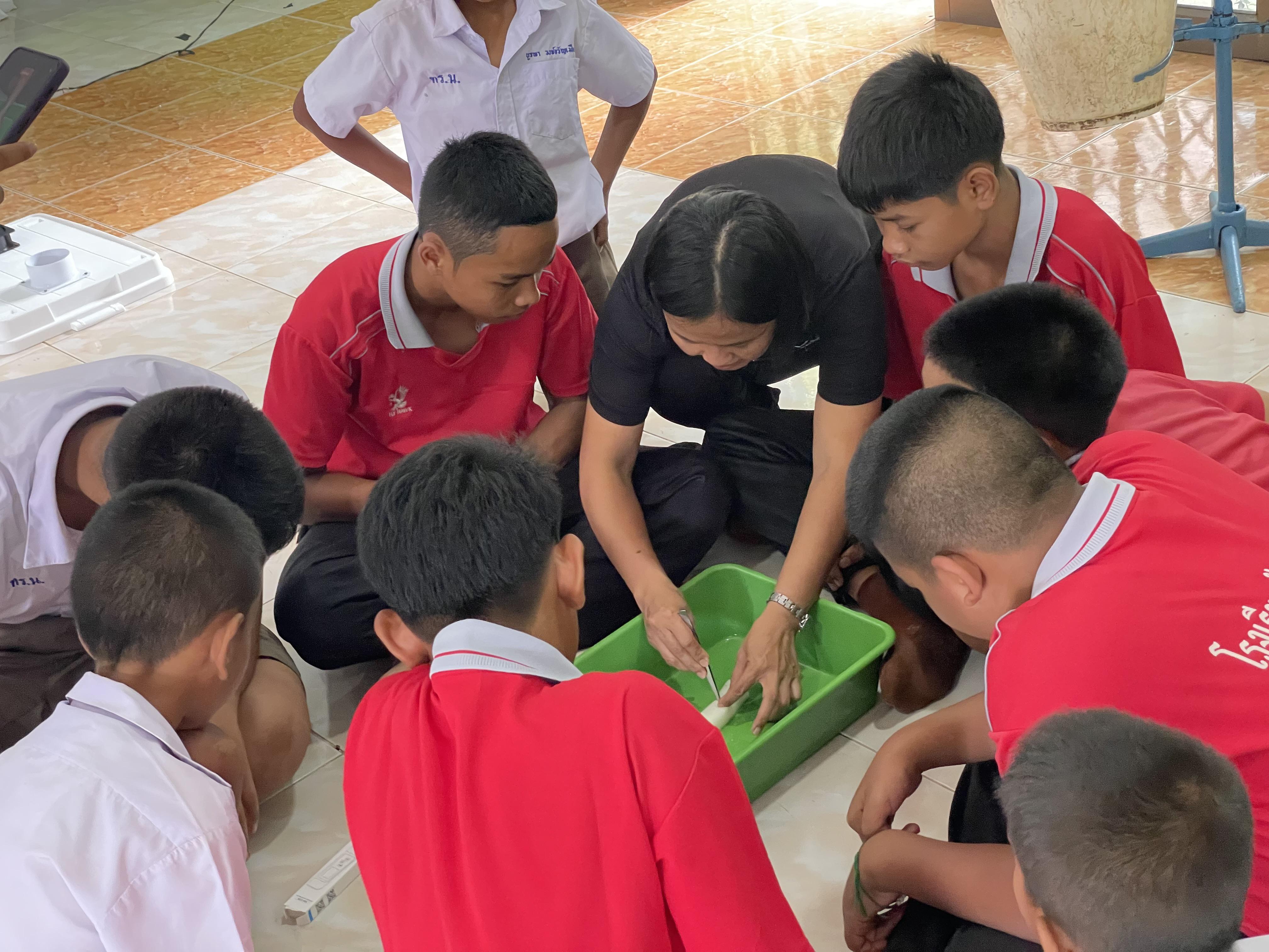 40. วันที่ 16 กรกฎาคม 2569 เรื่อง การประยุกต์ใช้ AI สำหรับงานเกษตรอัจฉริยะ (Smart Farm) สำหรับประชาชนทุกช่วงวัย สำหรับนักเรียน ณ รร.บ้านทรัพย์มะนาว