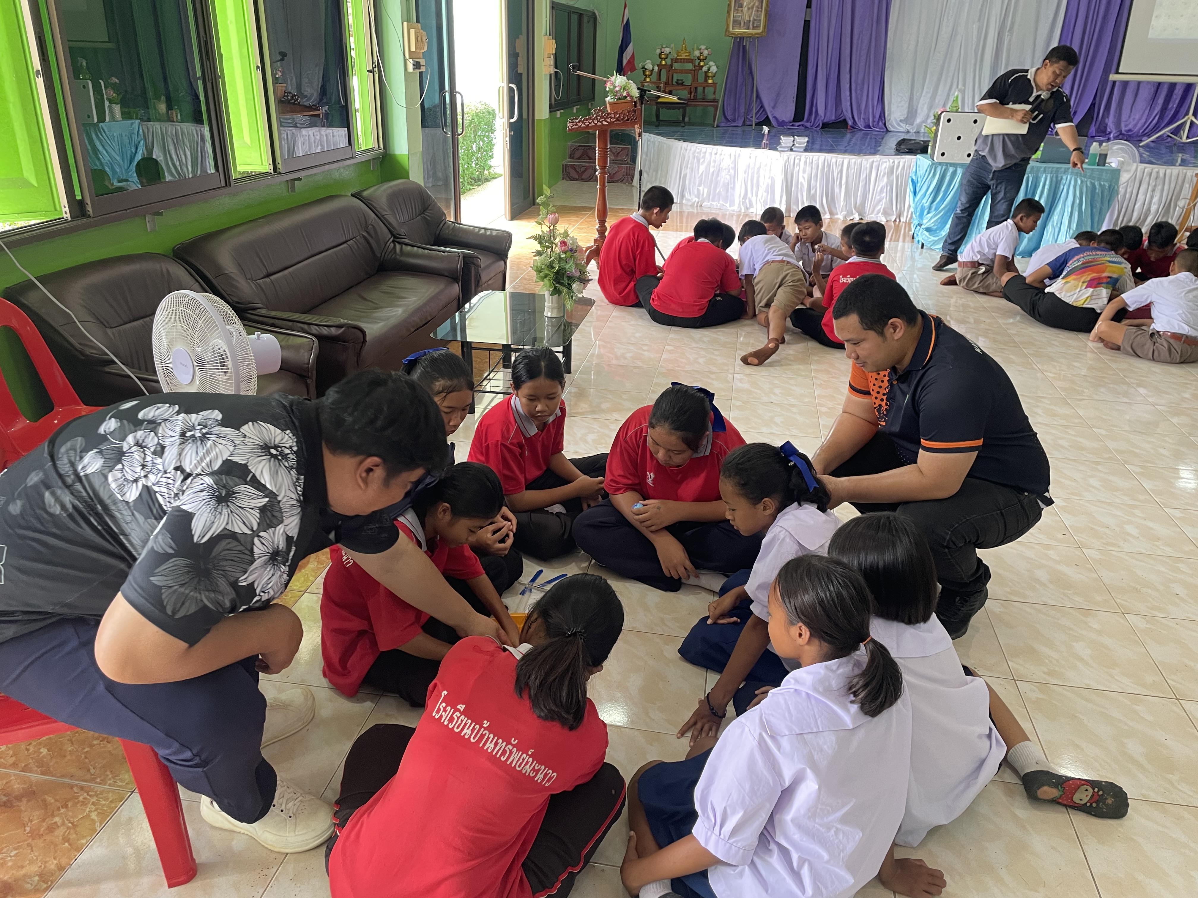 41. วันที่ 16 กรกฎาคม 2569 เรื่อง การประยุกต์ใช้ AI สำหรับงานเกษตรอัจฉริยะ (Smart Farm) สำหรับประชาชนทุกช่วงวัย สำหรับนักเรียน ณ รร.บ้านทรัพย์มะนาว
