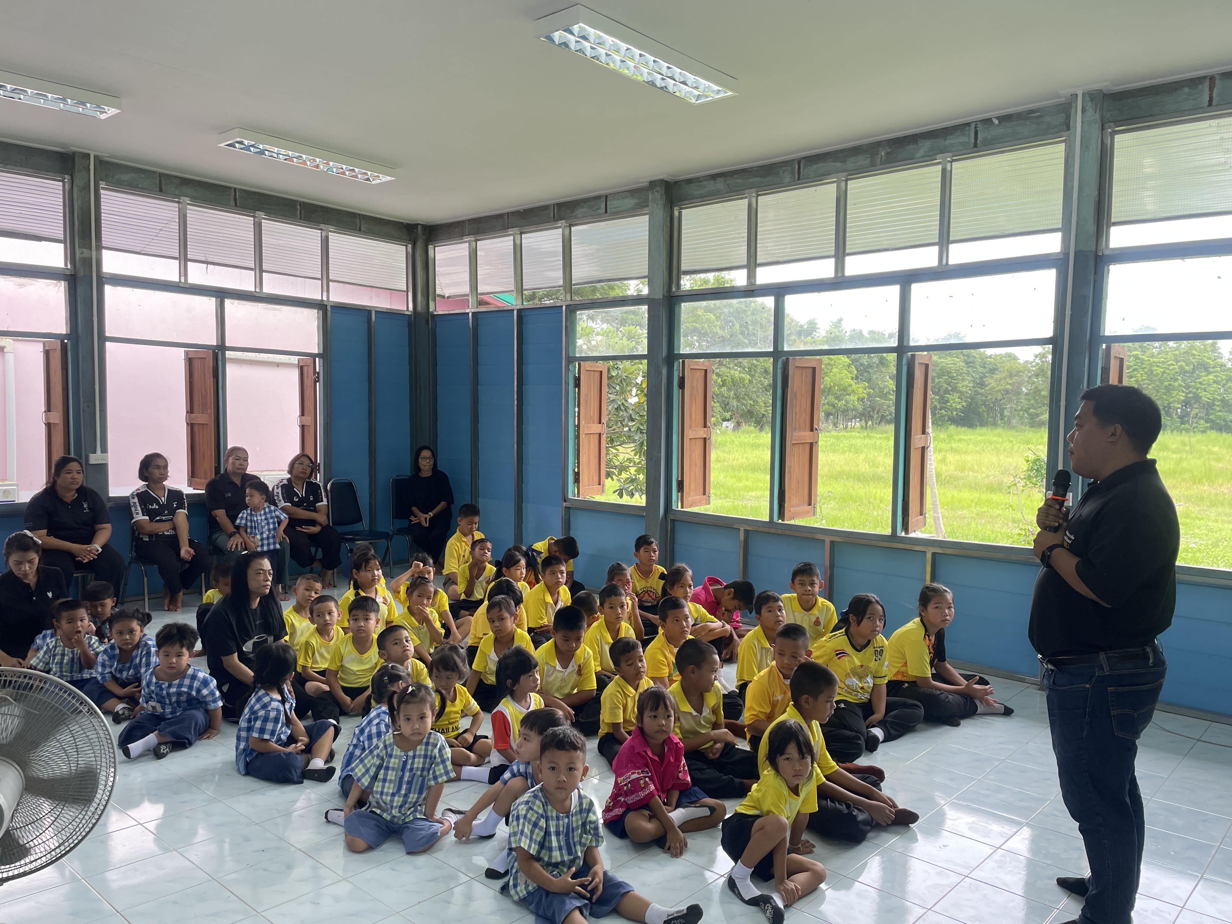 8. วันที่ 17 กรกฎาคม 2569 เรื่อง การประยุกต์ใช้ AI สำหรับงานเกษตรอัจฉริยะ (Smart Farm) สำหรับประชาชนทุกช่วงวัย สำหรับนักเรียน ณ รร.บ้านมาบคล้า