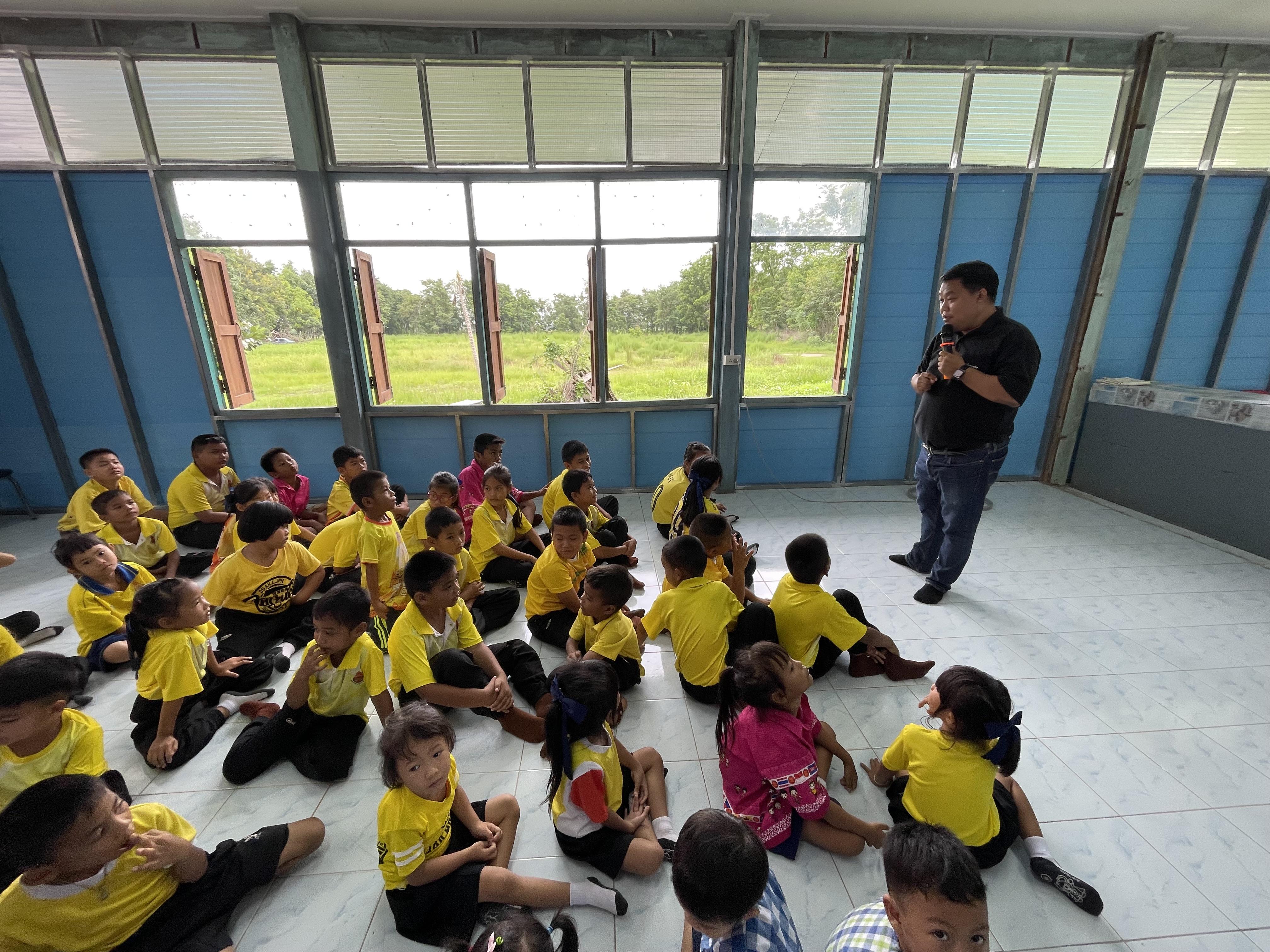 12. วันที่ 17 กรกฎาคม 2569 เรื่อง การประยุกต์ใช้ AI สำหรับงานเกษตรอัจฉริยะ (Smart Farm) สำหรับประชาชนทุกช่วงวัย สำหรับนักเรียน ณ รร.บ้านมาบคล้า