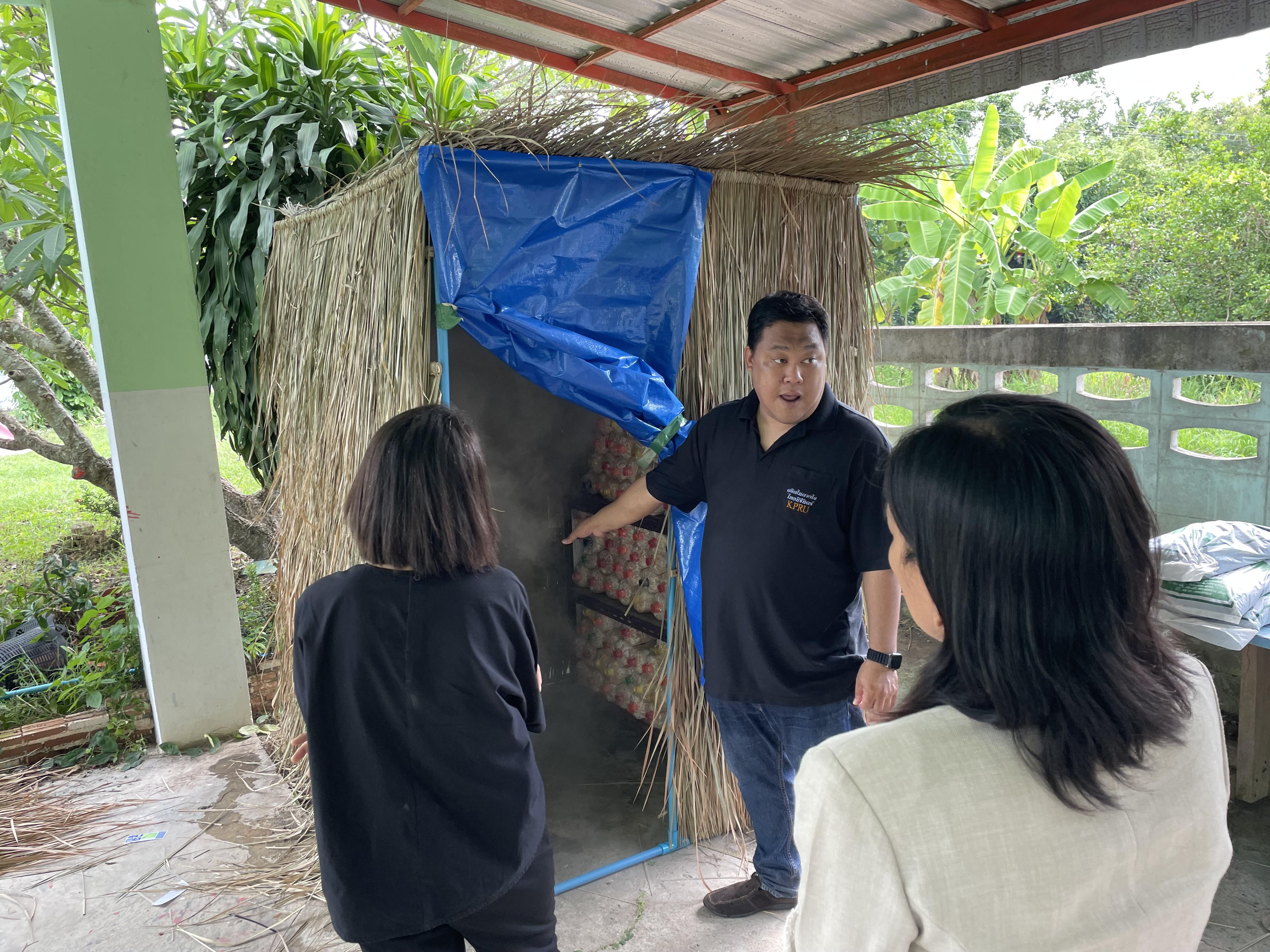 105. วันที่ 17 กรกฎาคม 2569 เรื่อง การประยุกต์ใช้ AI สำหรับงานเกษตรอัจฉริยะ (Smart Farm) สำหรับประชาชนทุกช่วงวัย สำหรับนักเรียน ณ รร.บ้านมาบคล้า