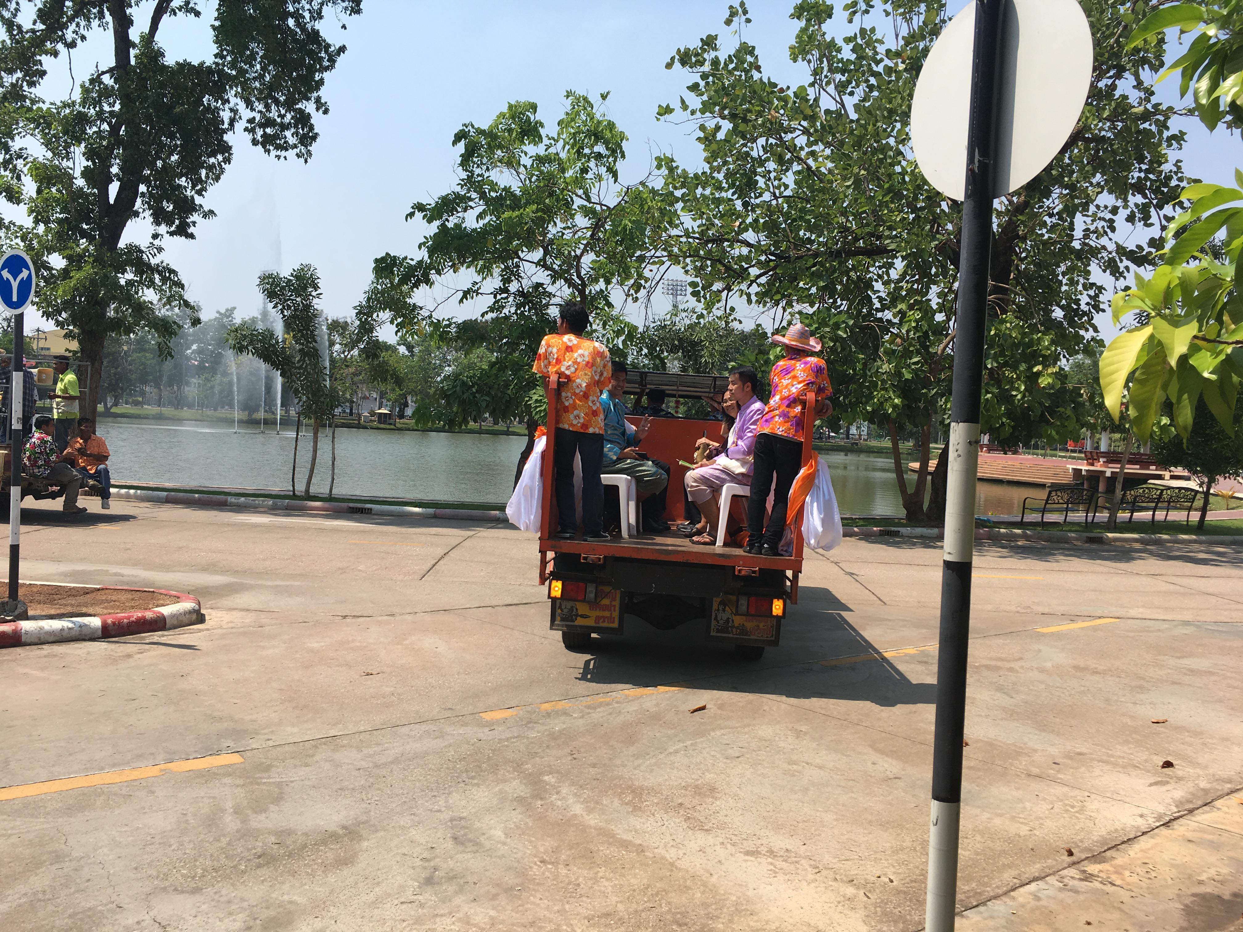 3. สงกรานต์ 2561 มหาวิทยาลัยราชภัฏกำแพงเพชร