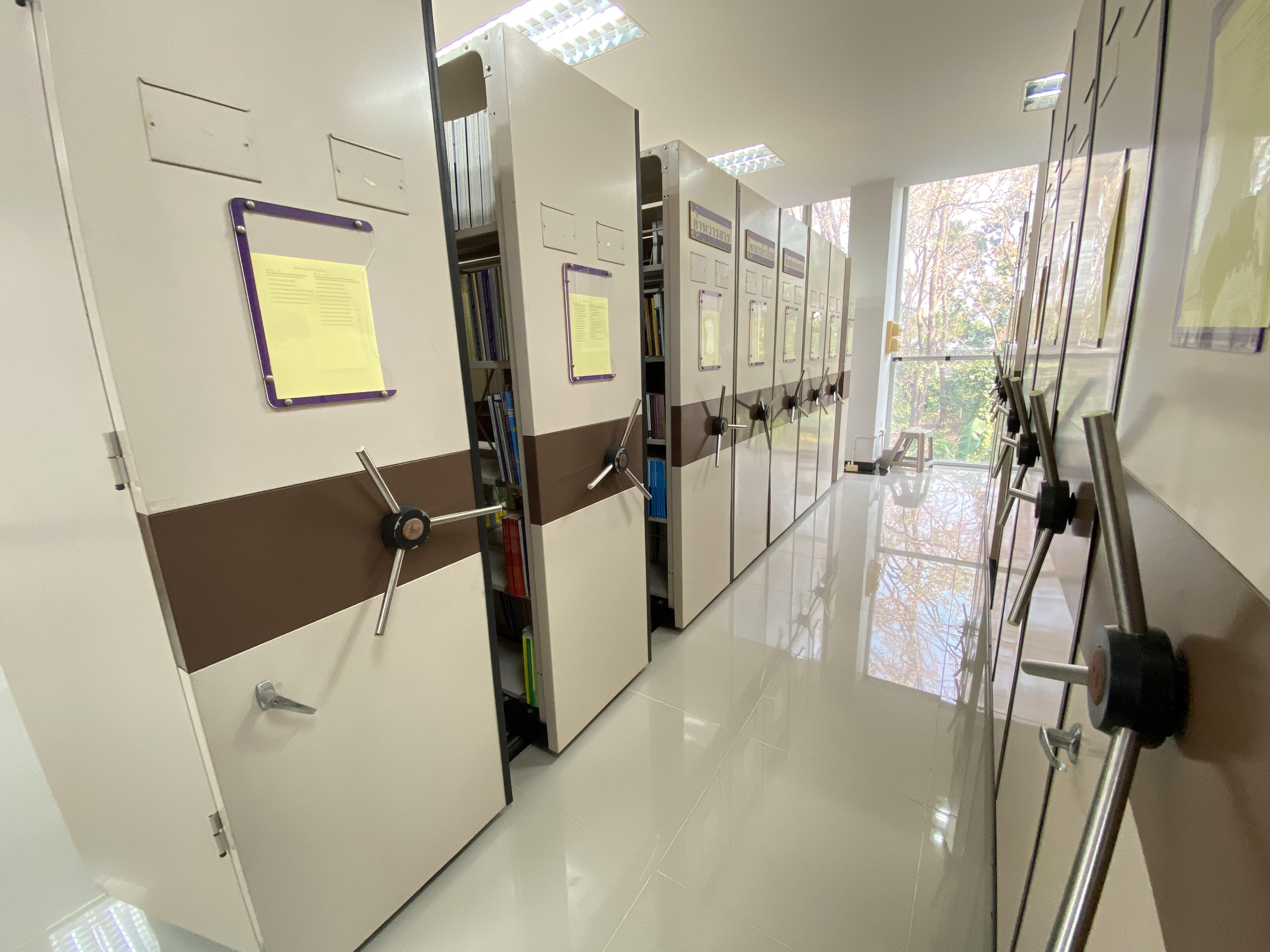 34. อาคารบรรณราชนครินทร์