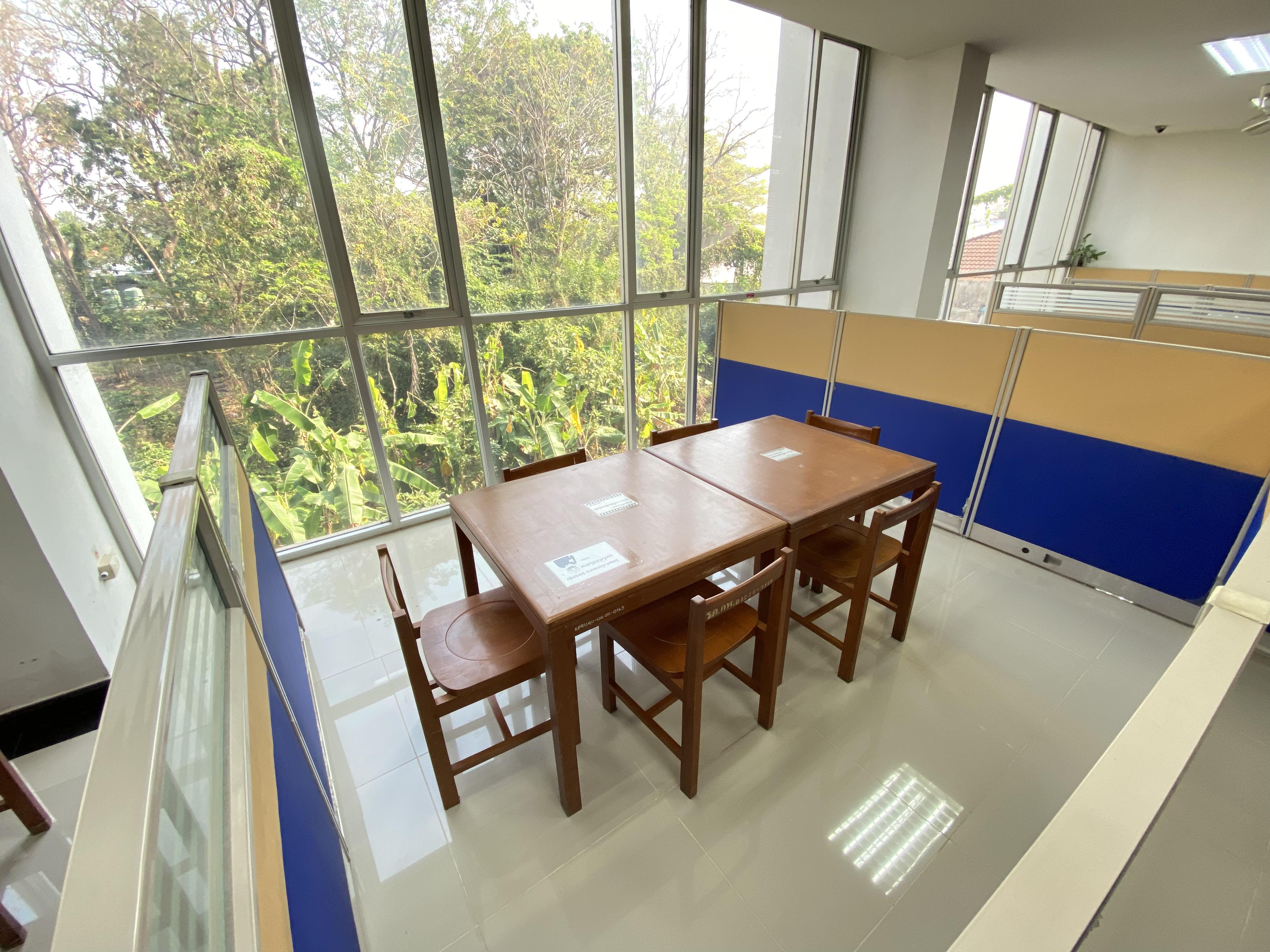 20. สำนักวิทยบริการและเทคโนโลยีสารสนเทศ ชั้น 2