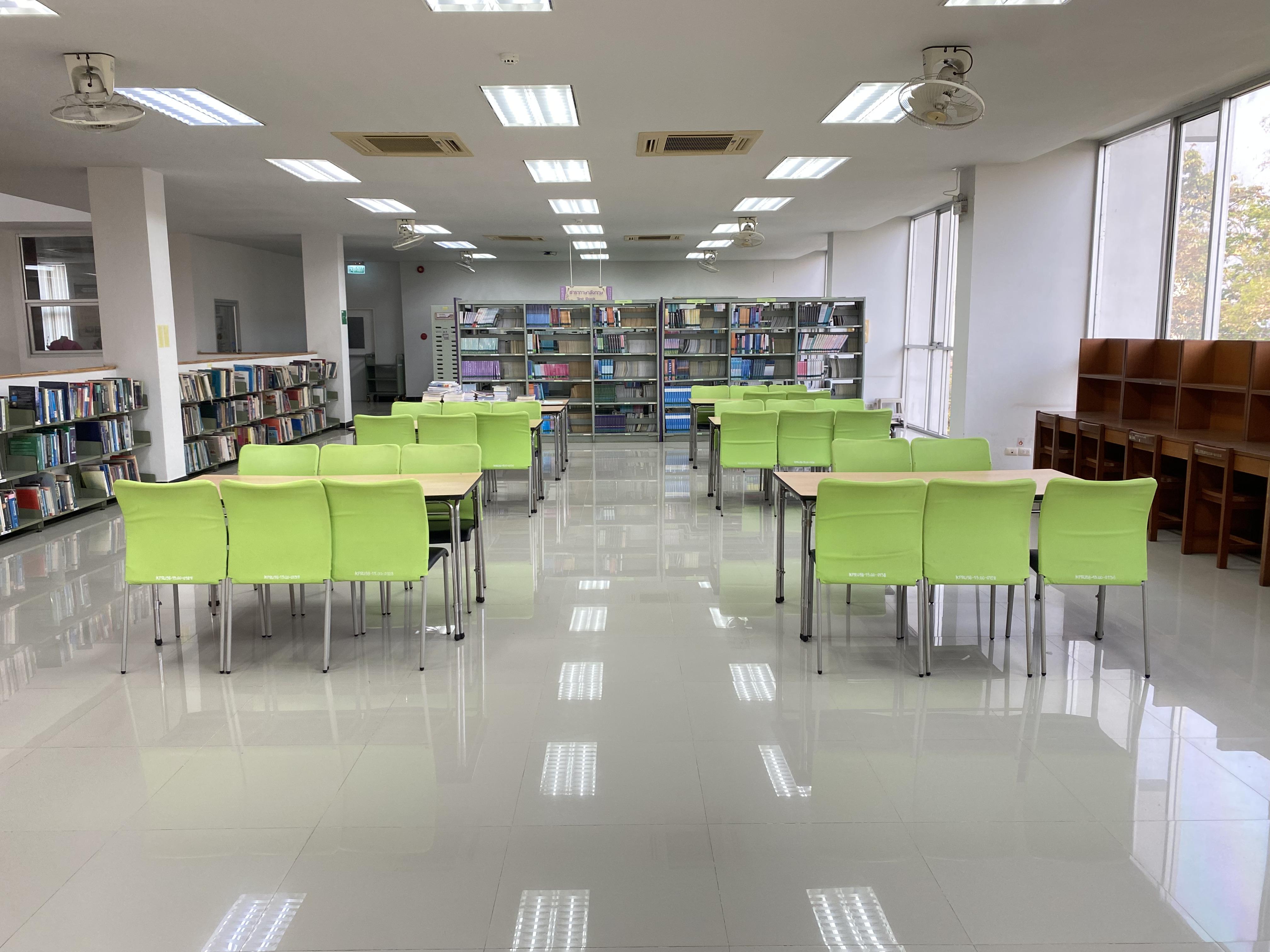 1. สำนักวิทยบริการและเทคโนโลยีสารสนเทศ ชั้น 3