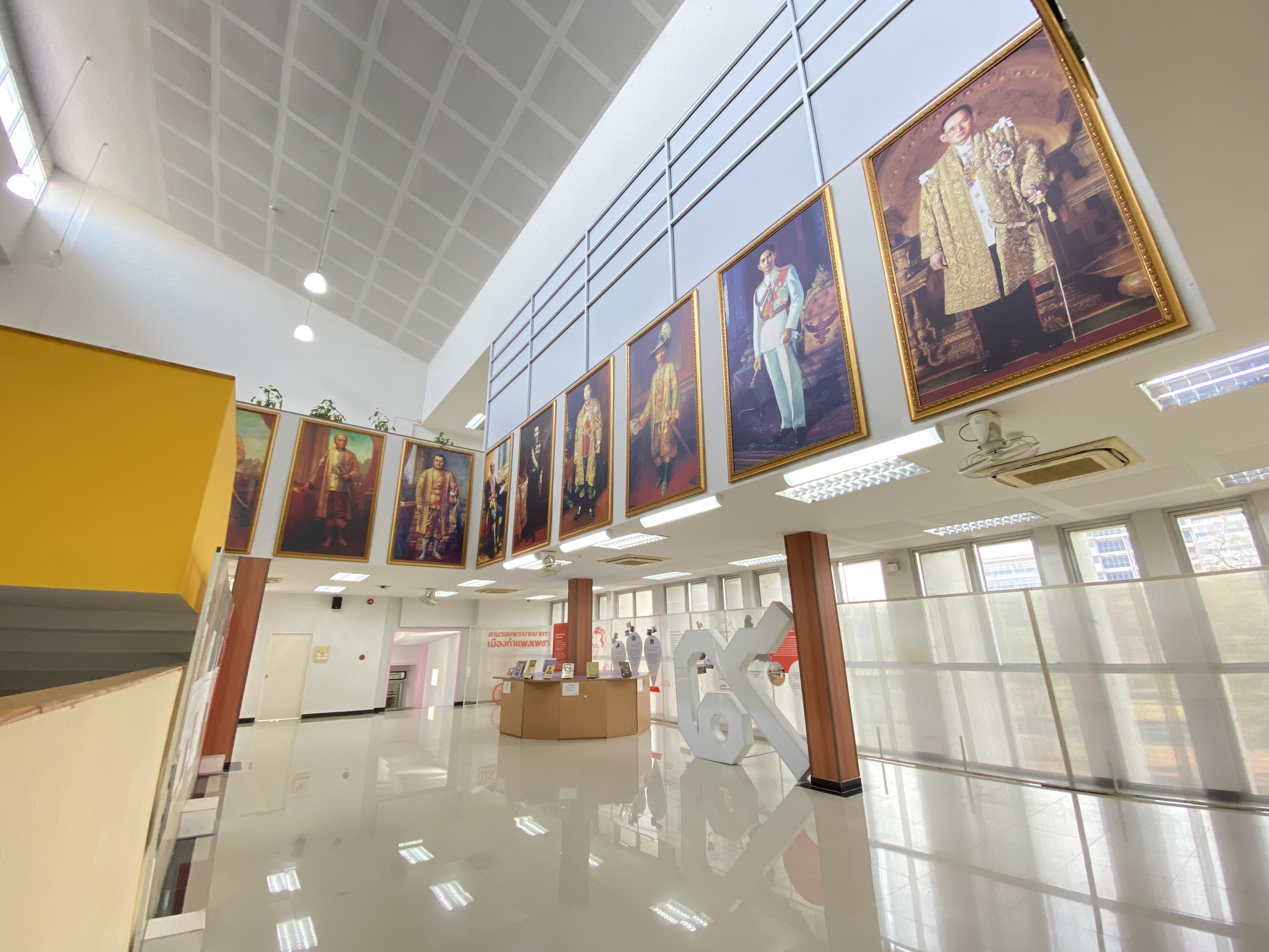 6. สำนักวิทยบริการและเทคโนโลยีสารสนเทศ ชั้น 3