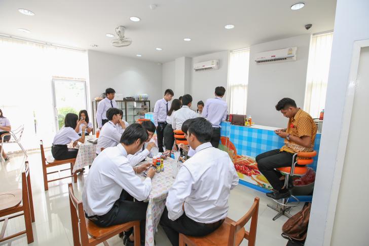 พื้นที่ให้บริการ ชั้น 1 Zone B FOODCENTER