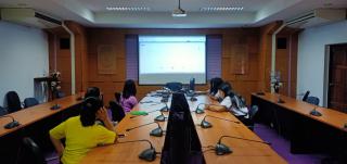 2. การนำเสนอโปรเจคผลงานการฝึกประสบการณ์วิชาชีพ ของนักศึกษาฝึกงานมหวิทยาลัยราชภัฏพิบูลสงคราม และมหาวิทยาลัยนเรศวร