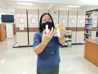 2. บุคลากรสำนักวิทยบริการและเทคโนโลยีสารสนเทศ ตรวจโควิด- 19 ด้วยวิธี Antigen Test Kit (ATK)