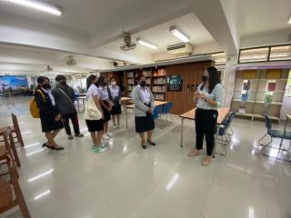 1. ยินดีต้อนรับนักศึกษา โปรแกรมวิชาบรรณรักษ์ศาสตร์และสารสนเทศศึกษา คณะมนุษยศาสตร์และสังคมศาสตร์ เยี่ยมชม สำนักวิทยบริการและเทคโนโลยีสารสนเทศ มหาวิทยาลัยราชภัฏกำแพงเพชร