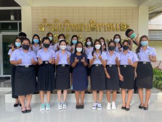 4. ยินดีต้อนรับนักศึกษา โปรแกรมวิชาบรรณรักษ์ศาสตร์และสารสนเทศศึกษา คณะมนุษยศาสตร์และสังคมศาสตร์ เยี่ยมชม สำนักวิทยบริการและเทคโนโลยีสารสนเทศ มหาวิทยาลัยราชภัฏกำแพงเพชร