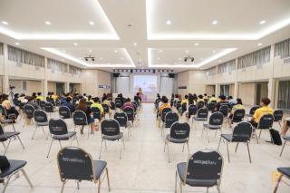 3. การบรรยายพิเศษ "ปรับความคิดและมาตราฐานทางจริยธรรมนำสู่การพัฒนา"