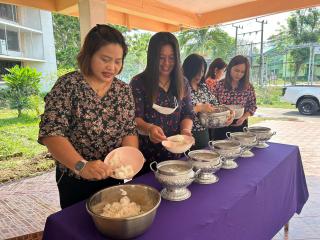 47. สรงน้ำพระพุทธรูป “รดน้ำดำหัว ผู้อาวุโส” ประจำปี 2566